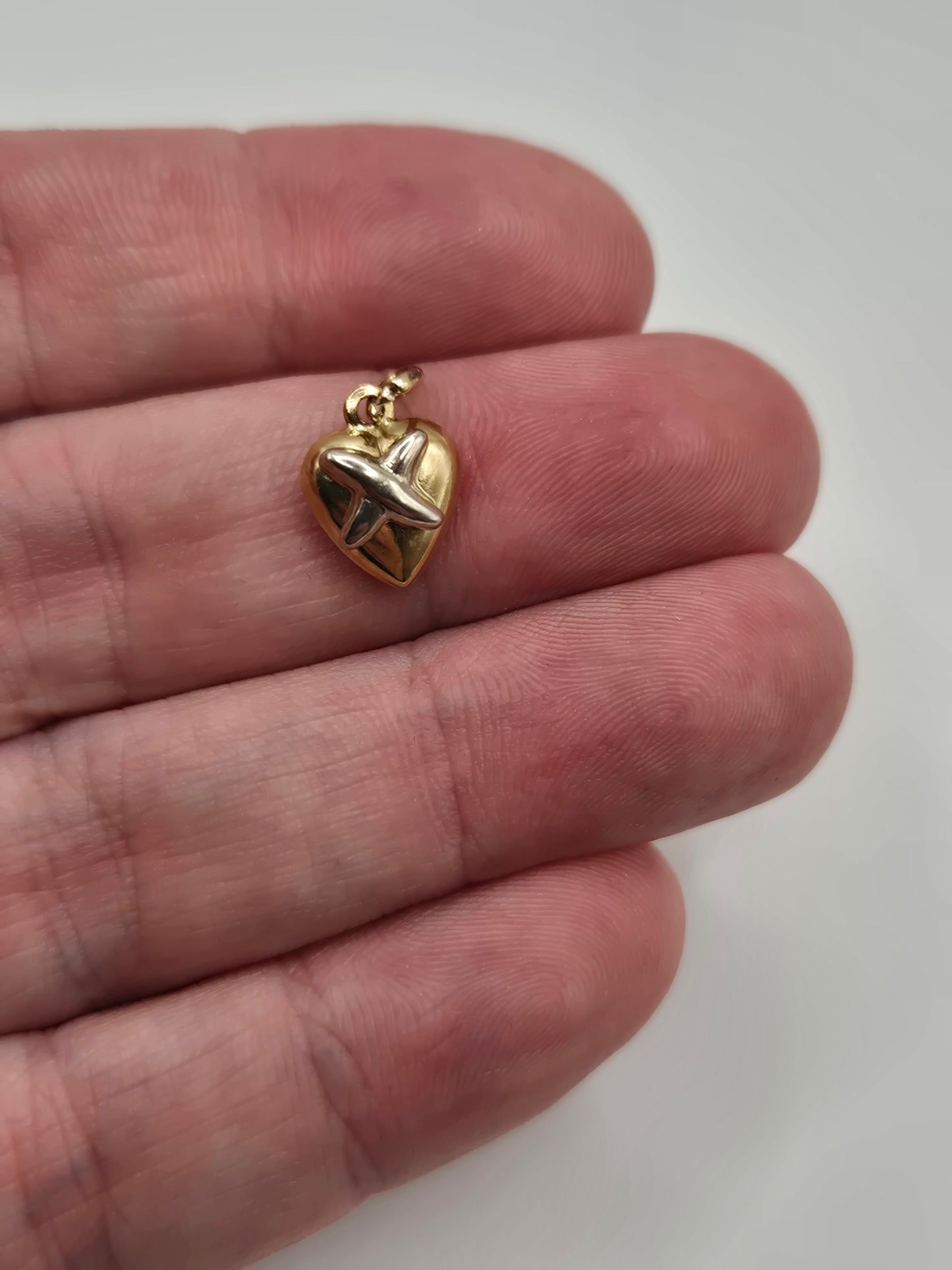 9ct gold heart charm