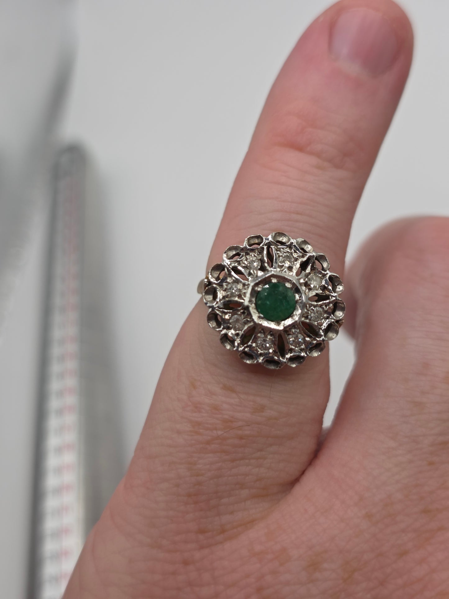 Vintage 9ct gold emerald and diamond ring