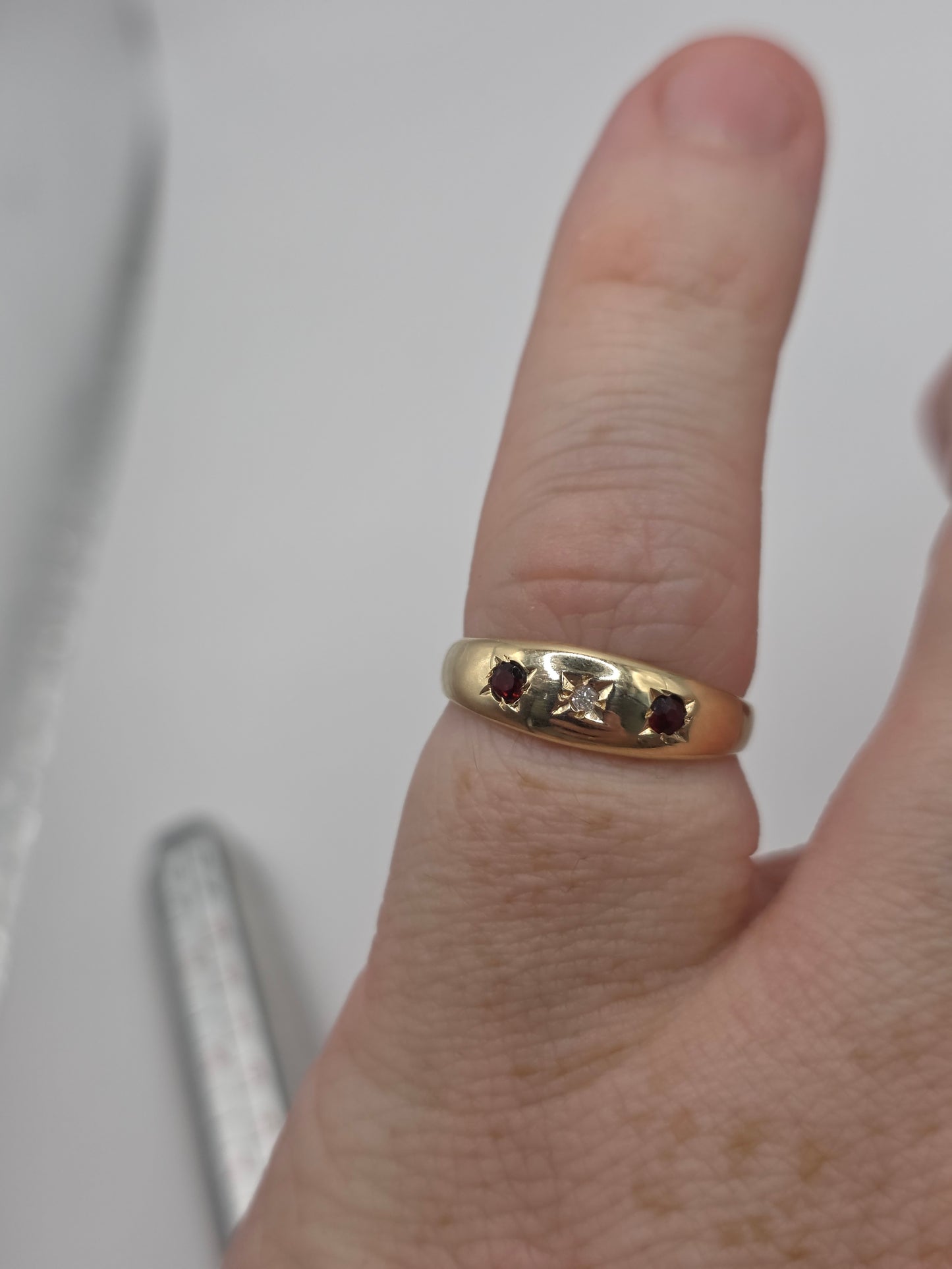 9ct gold garnet and diamond gypsy ring