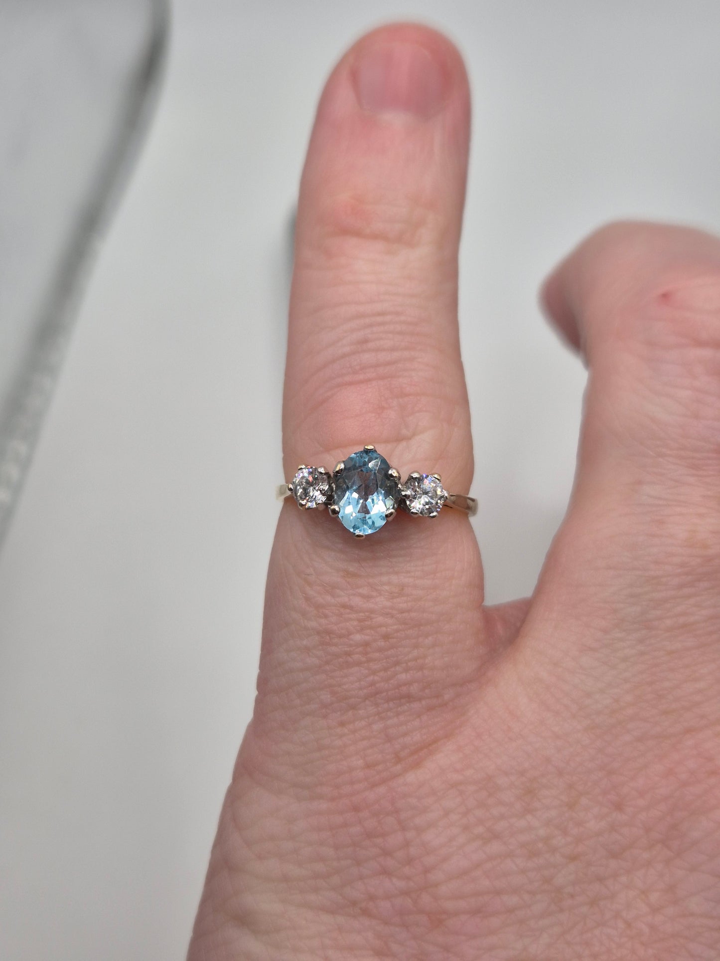 9ct gold topaz and cz ring