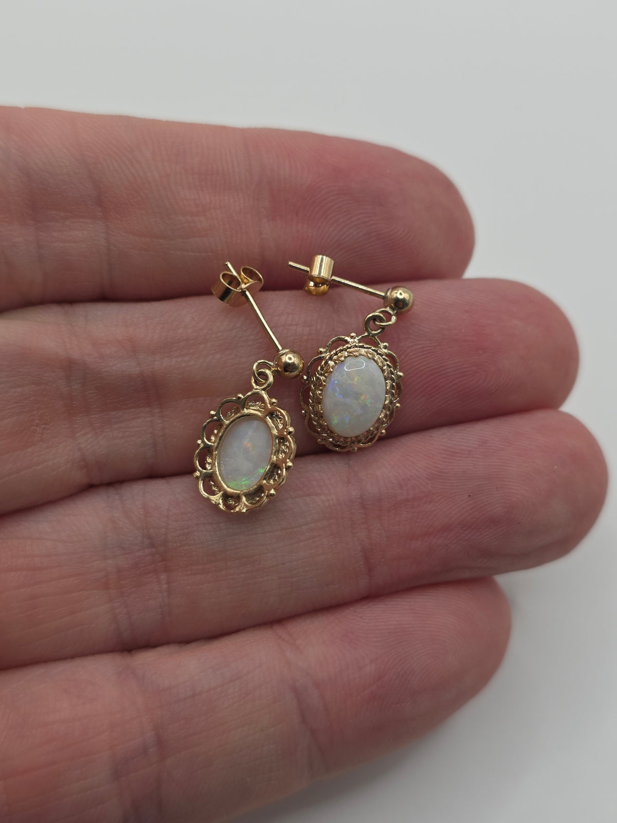 9ct gold opal earrings