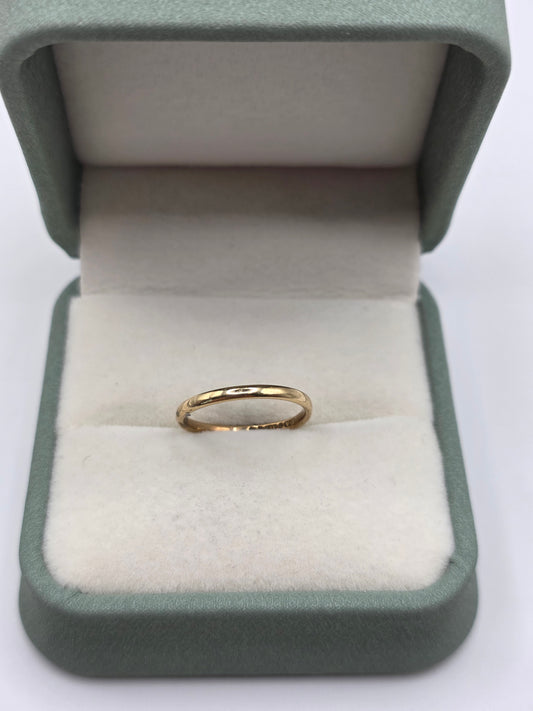 9ct gold ring