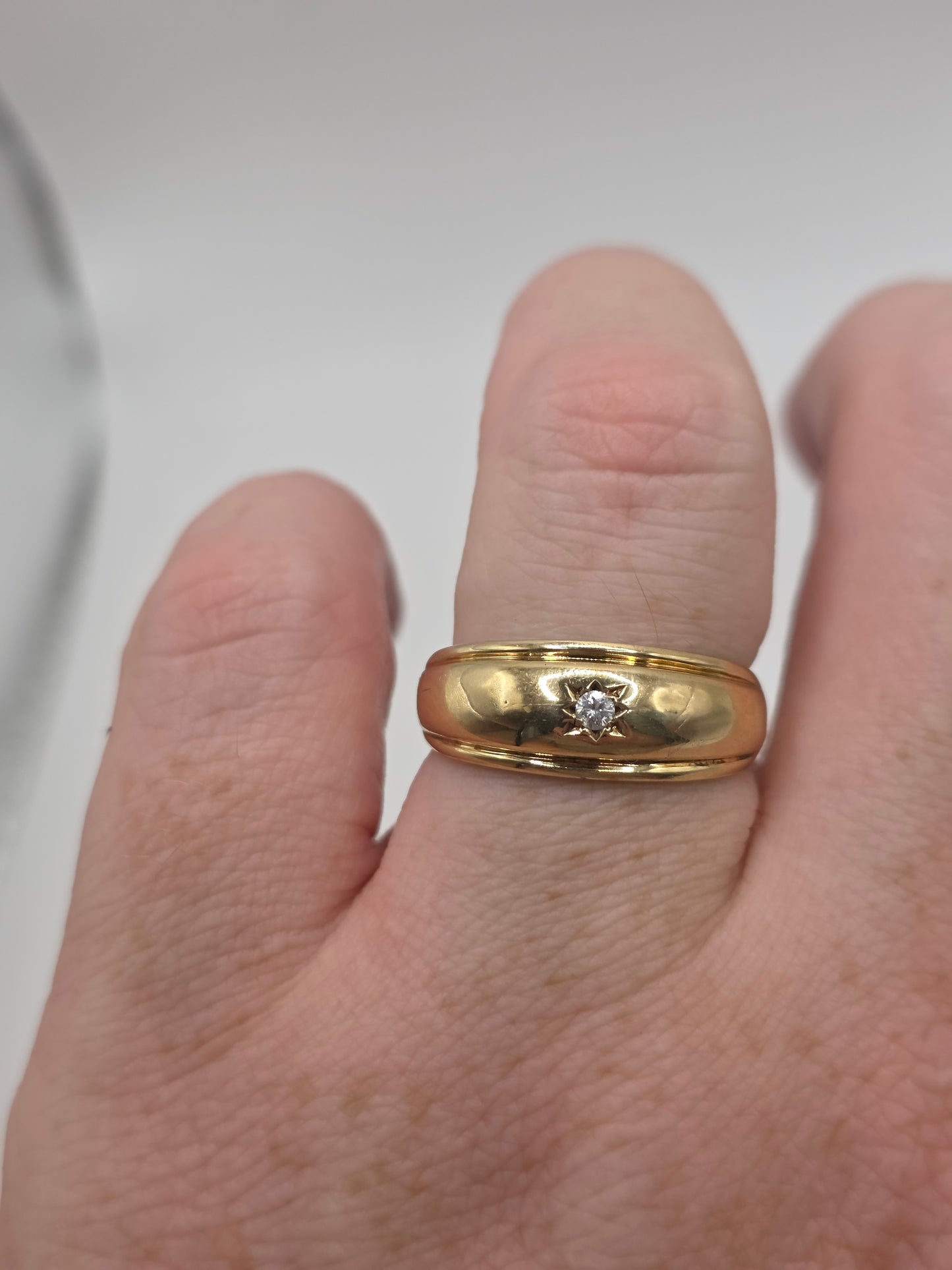 9ct gold diamond gypsy ring