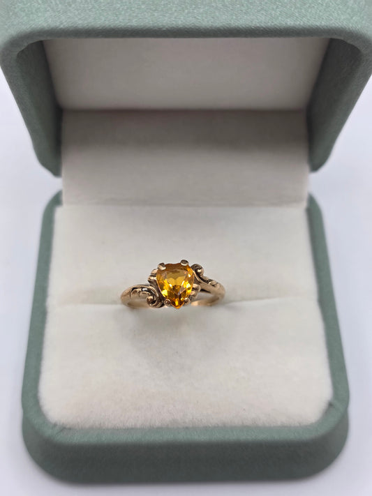 Vintage 9ct gold citrine ring