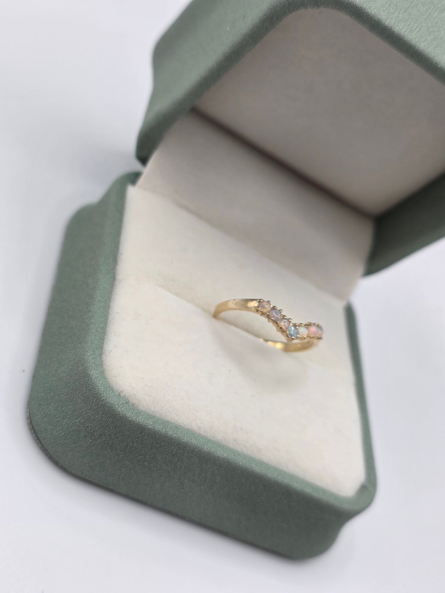 9ct gold opal wishbone ring
