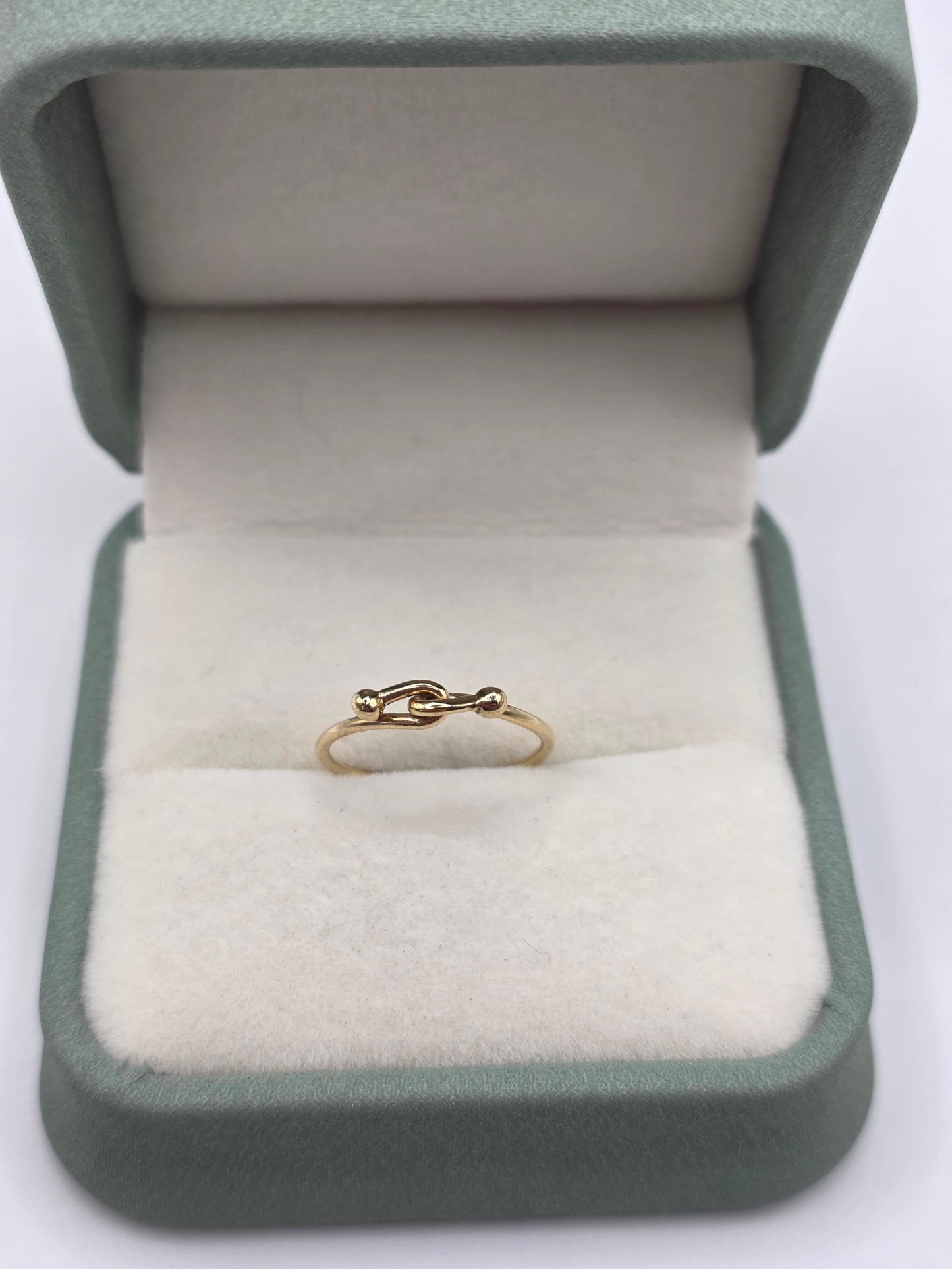 9ct gold knot ring