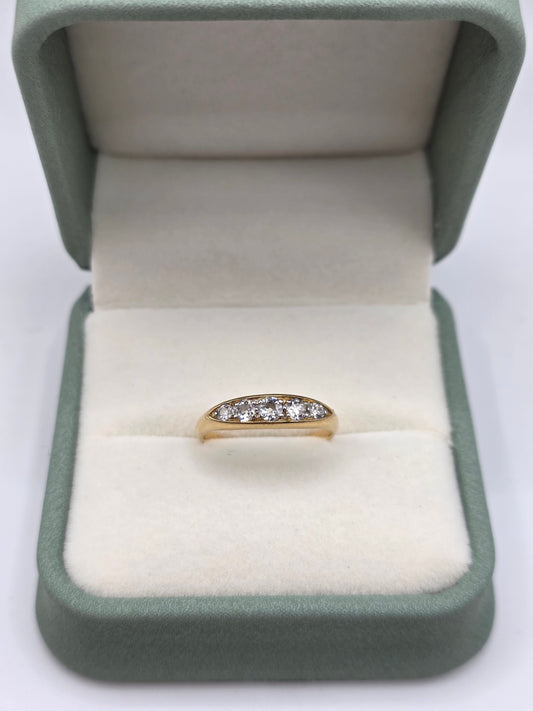 18ct gold diamond ring