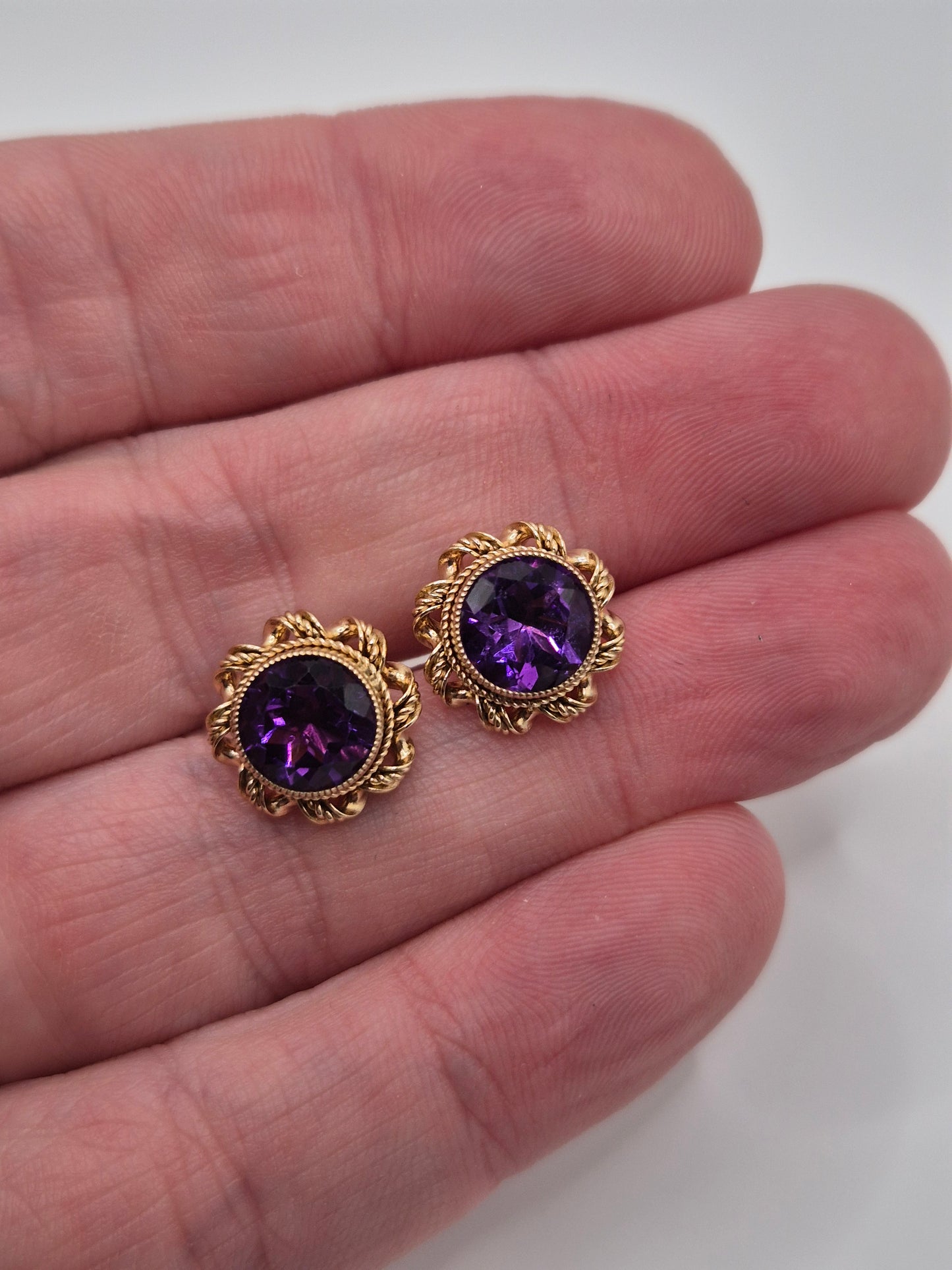 9ct gold amethyst earrings