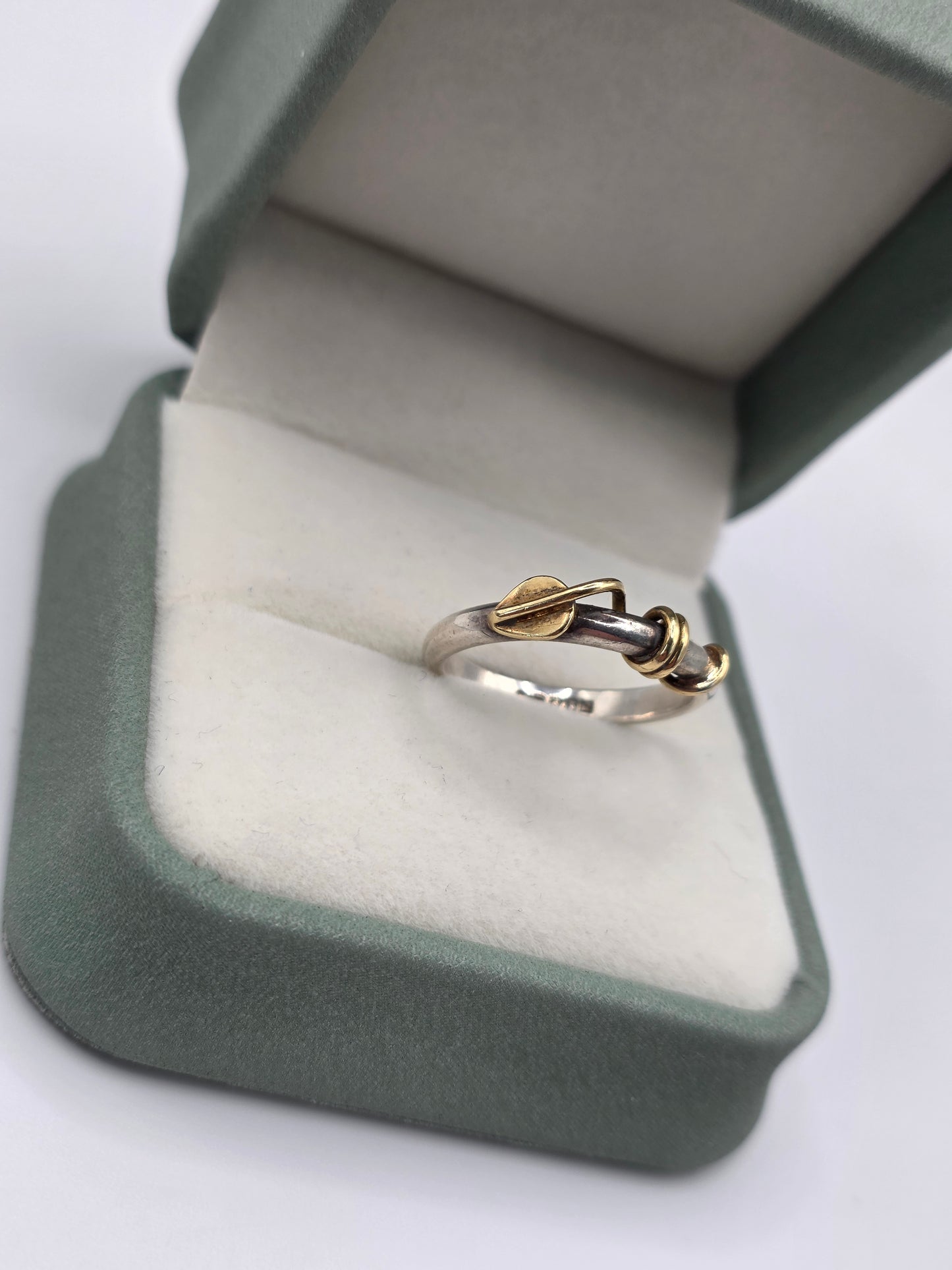 Vintage silver ring with 18ct gold detail