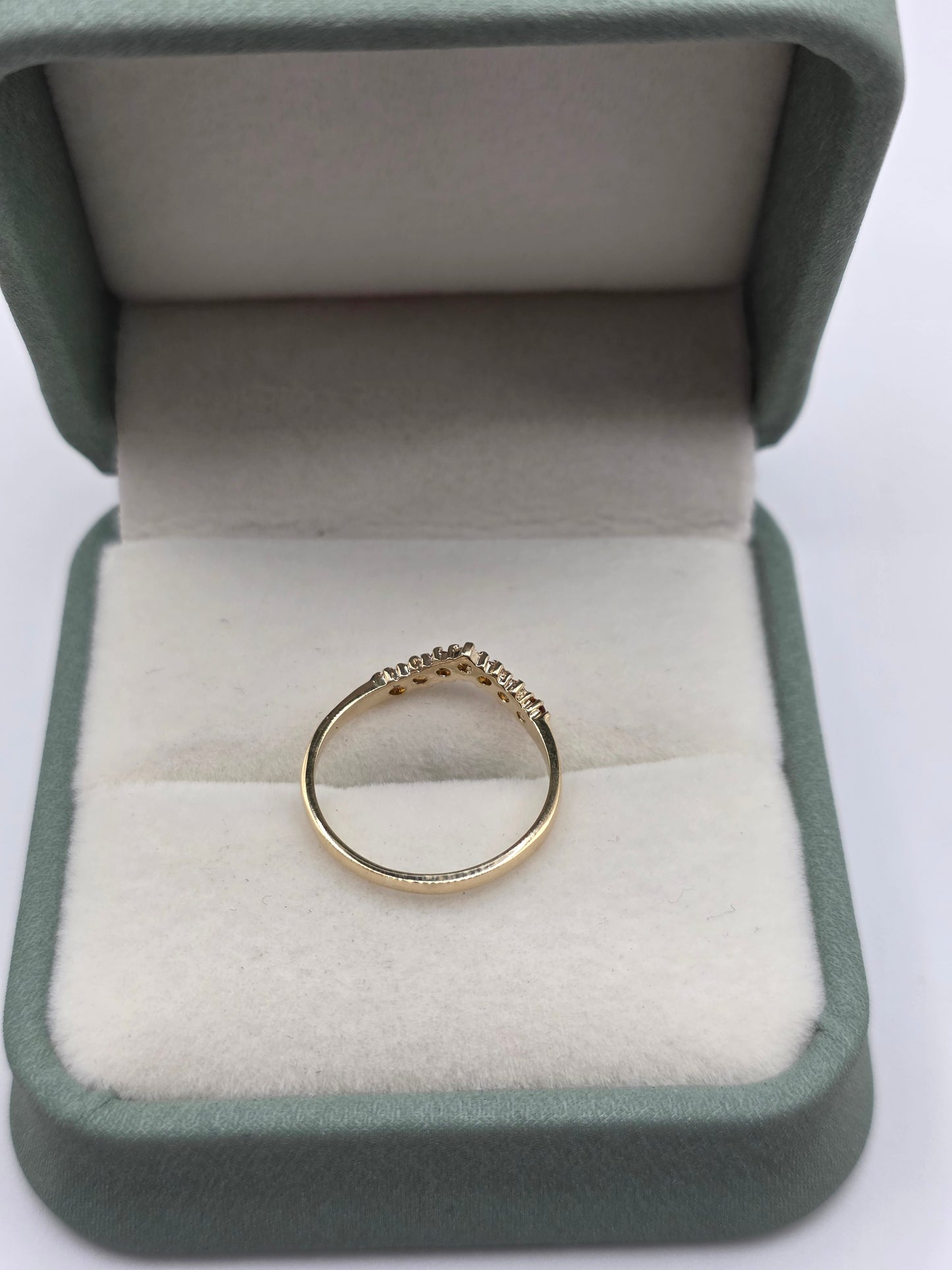 9ct gold citrine wishbone ring