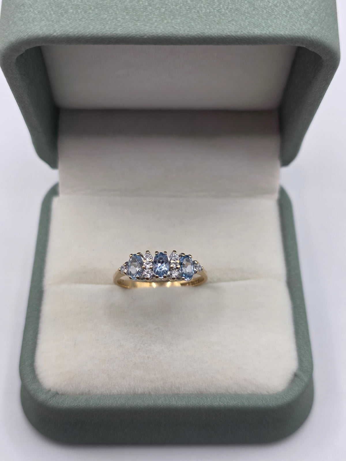 9ct gold topaz and zircon ring
