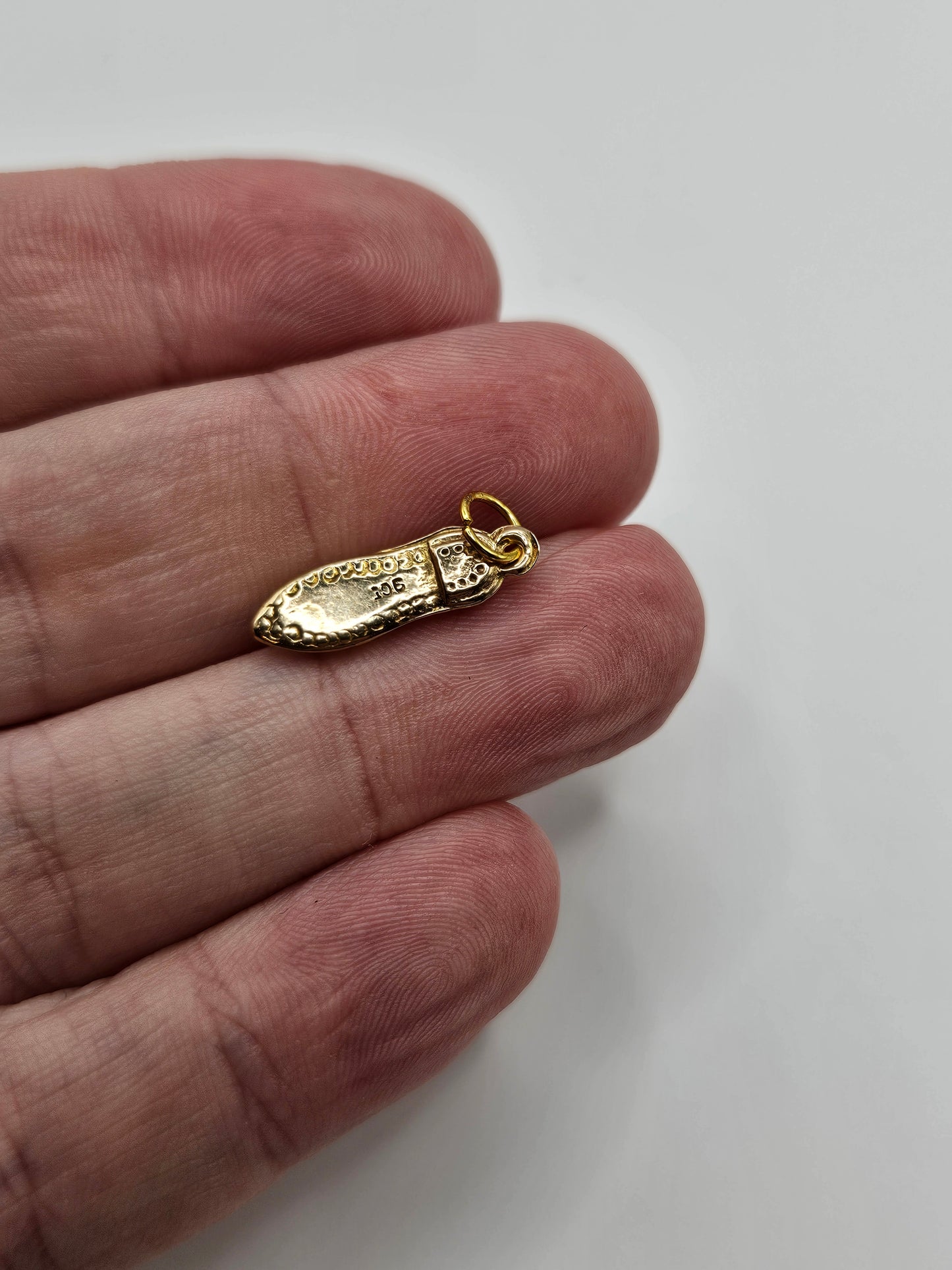 9ct gold shoe charm