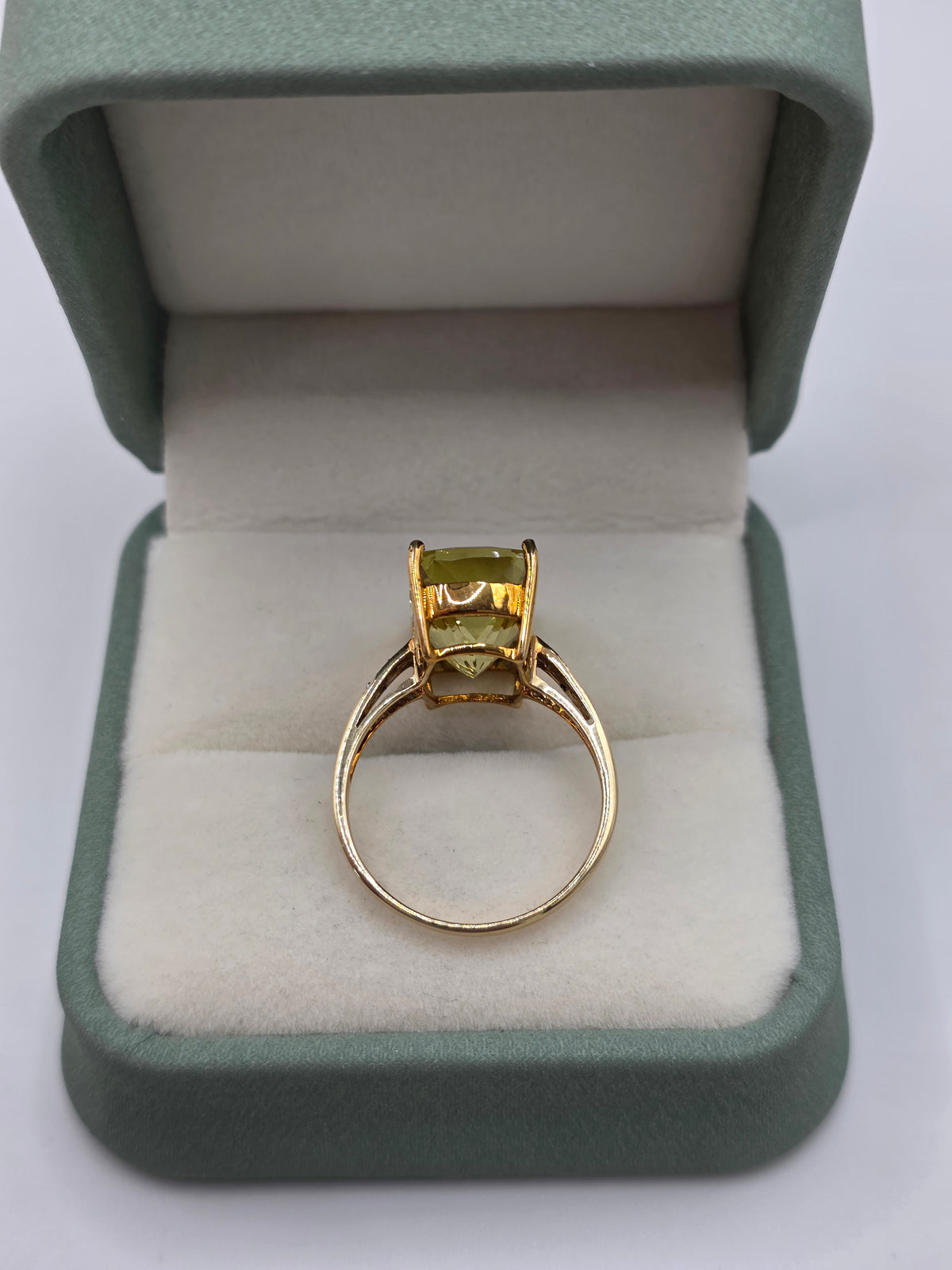 9ct gold lemon quartz and zircon ring