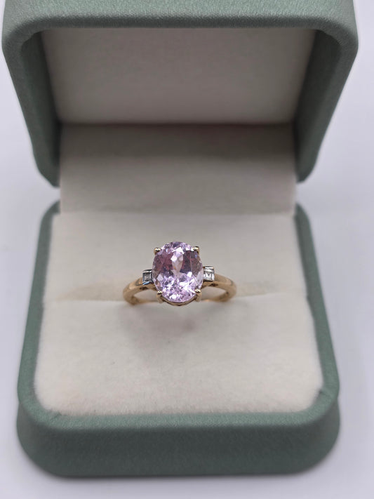 9ct gold kunzite and topaz ring