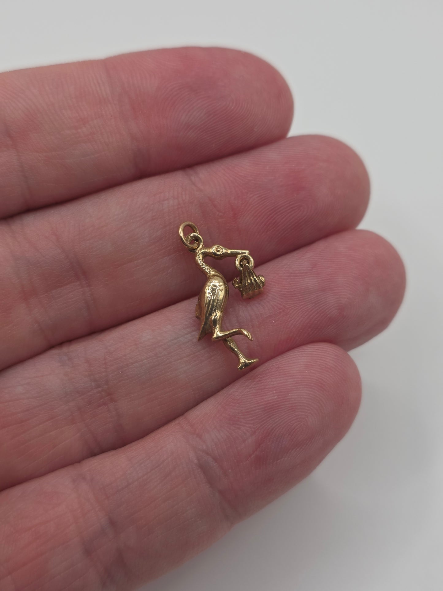 9ct gold stalk pendant
