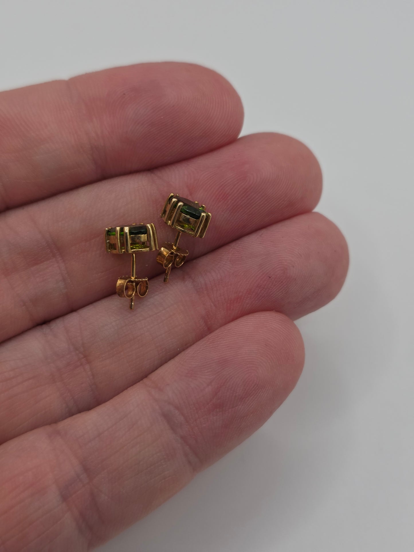 9ct gold diopside earrings