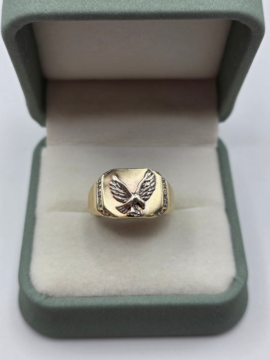 Heavy 9ct gold diamond eagle signet ring