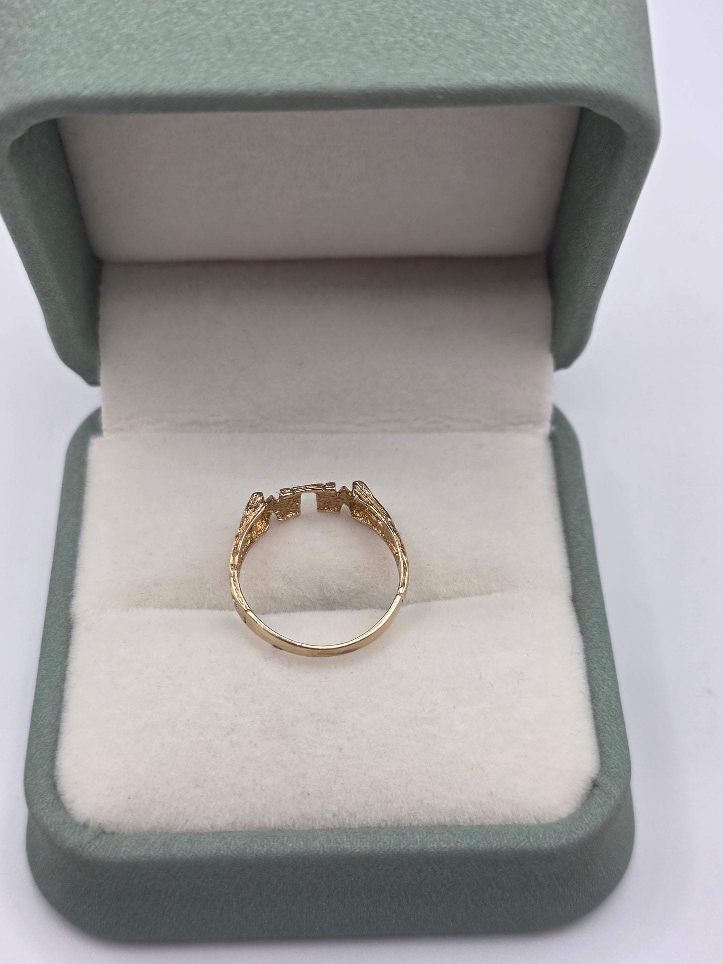 9ct gold mum ring