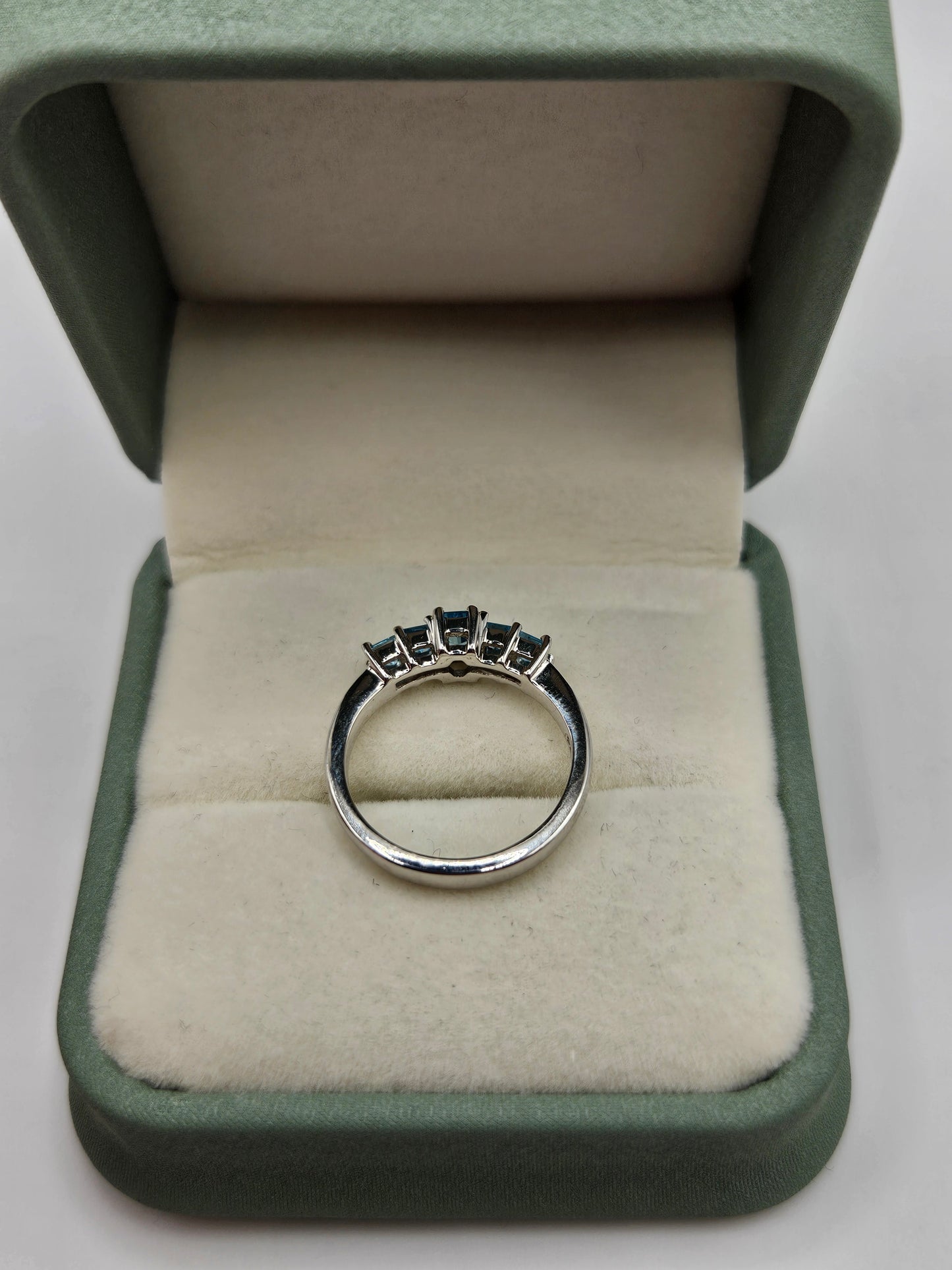 Silver topaz ring