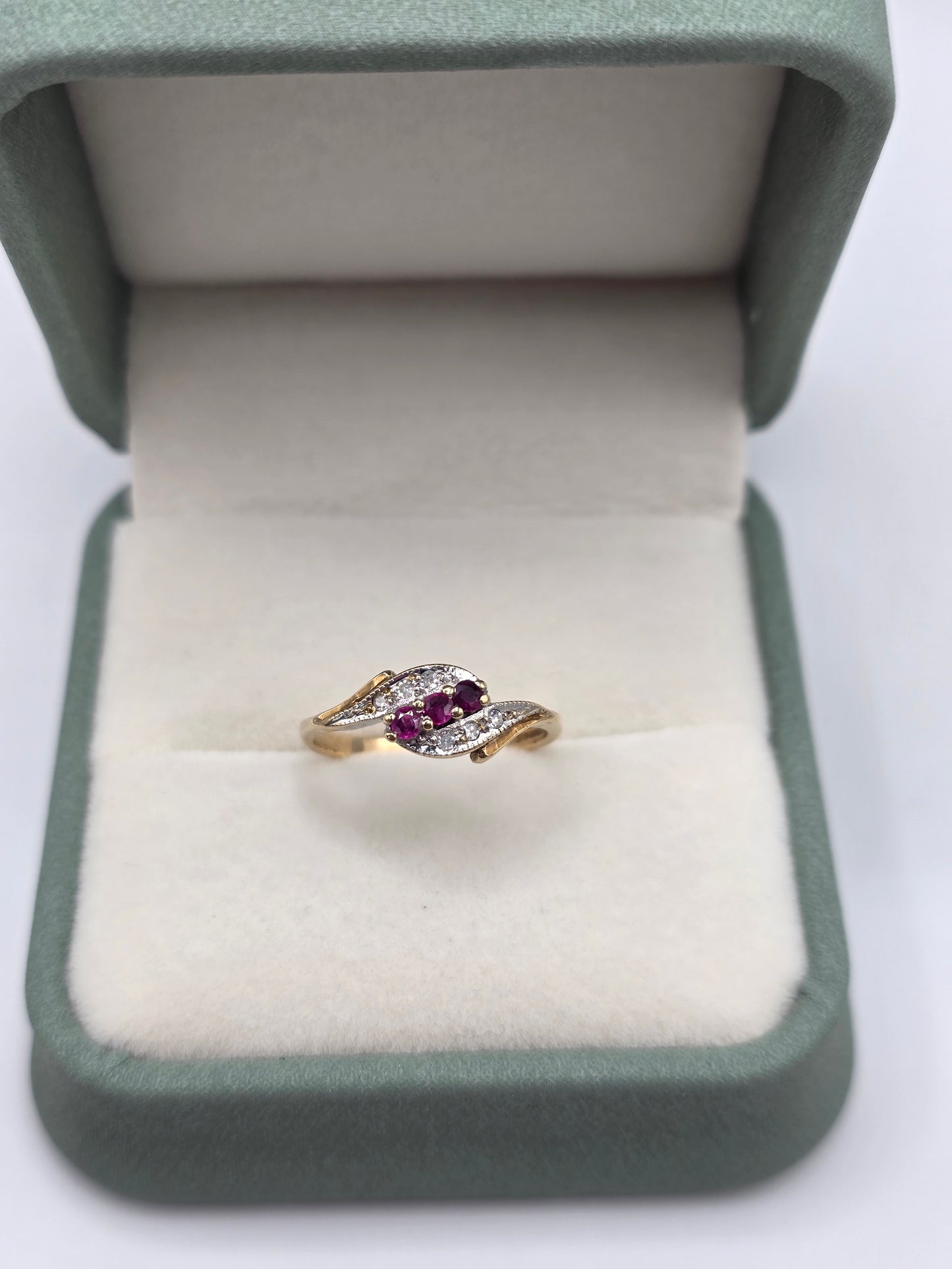 9ct gold ruby and diamond ring