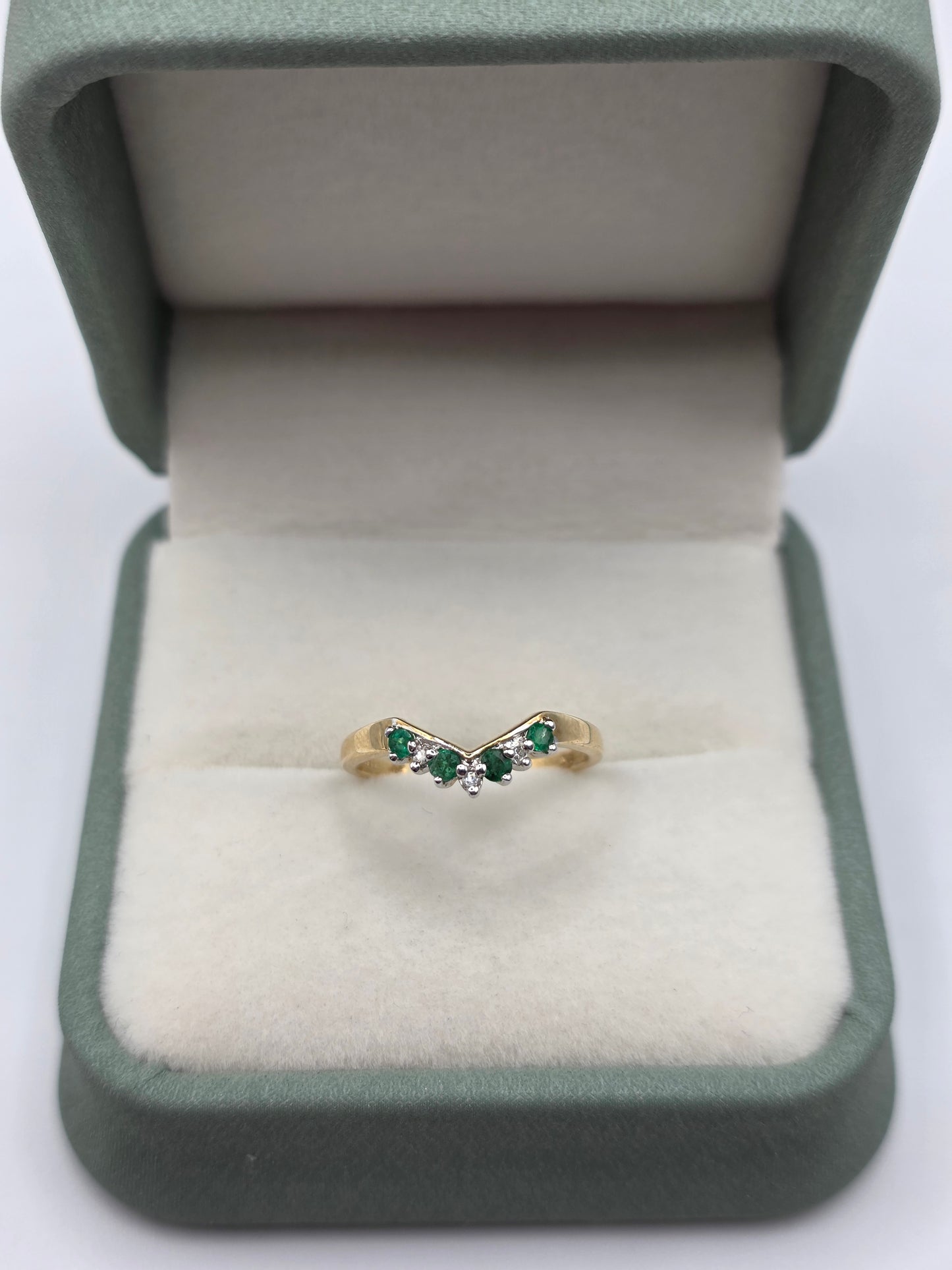9ct gold emerald and diamond wishbone ring