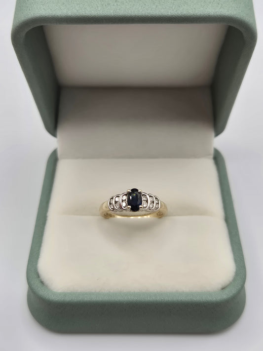 9ct gold sapphire and diamond ring