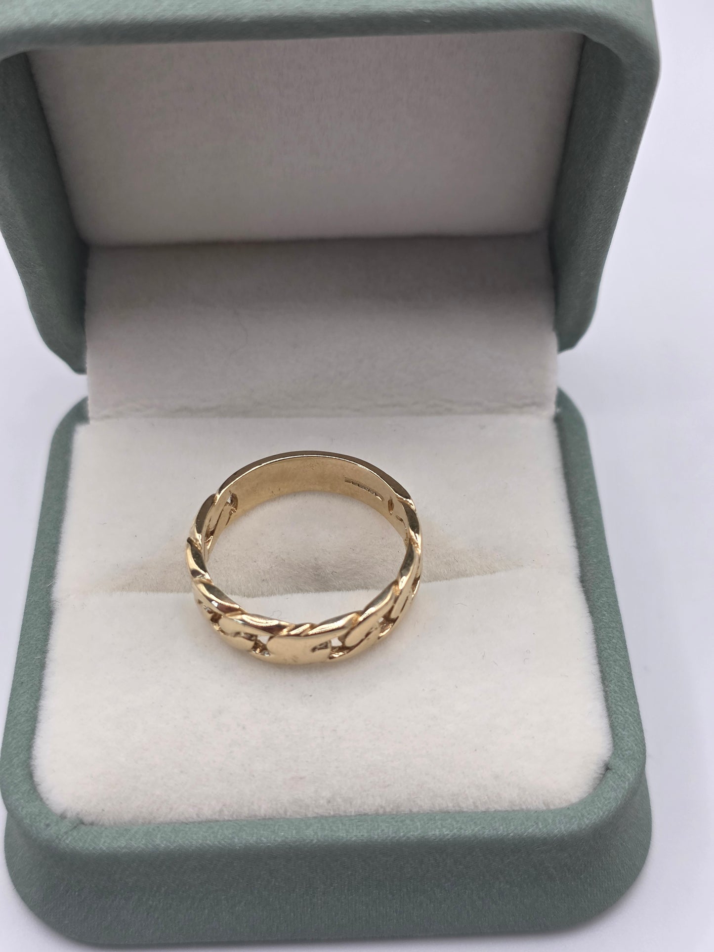 9ct gold diamond signet chain link ring