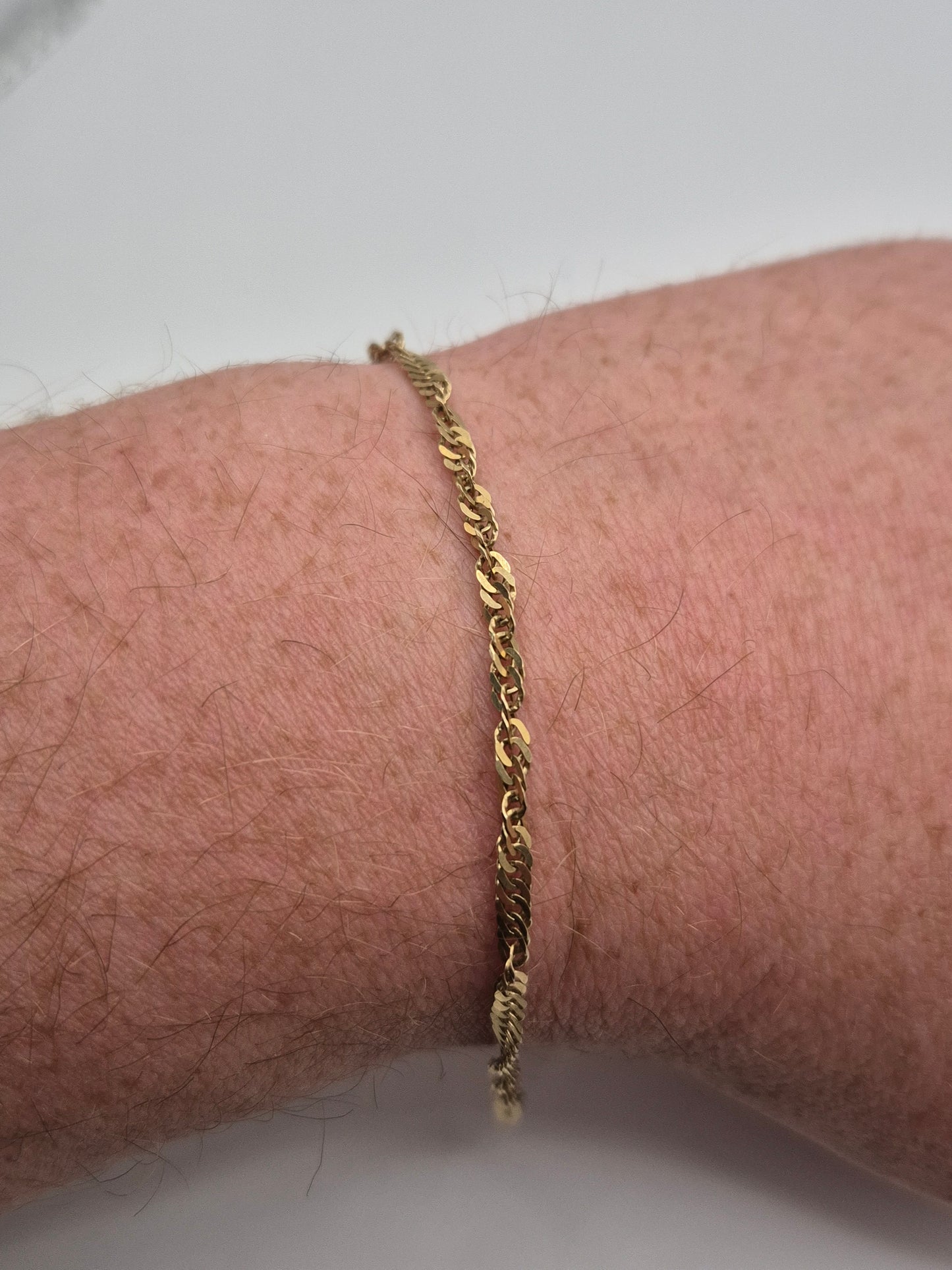 9ct gold twist bracelet