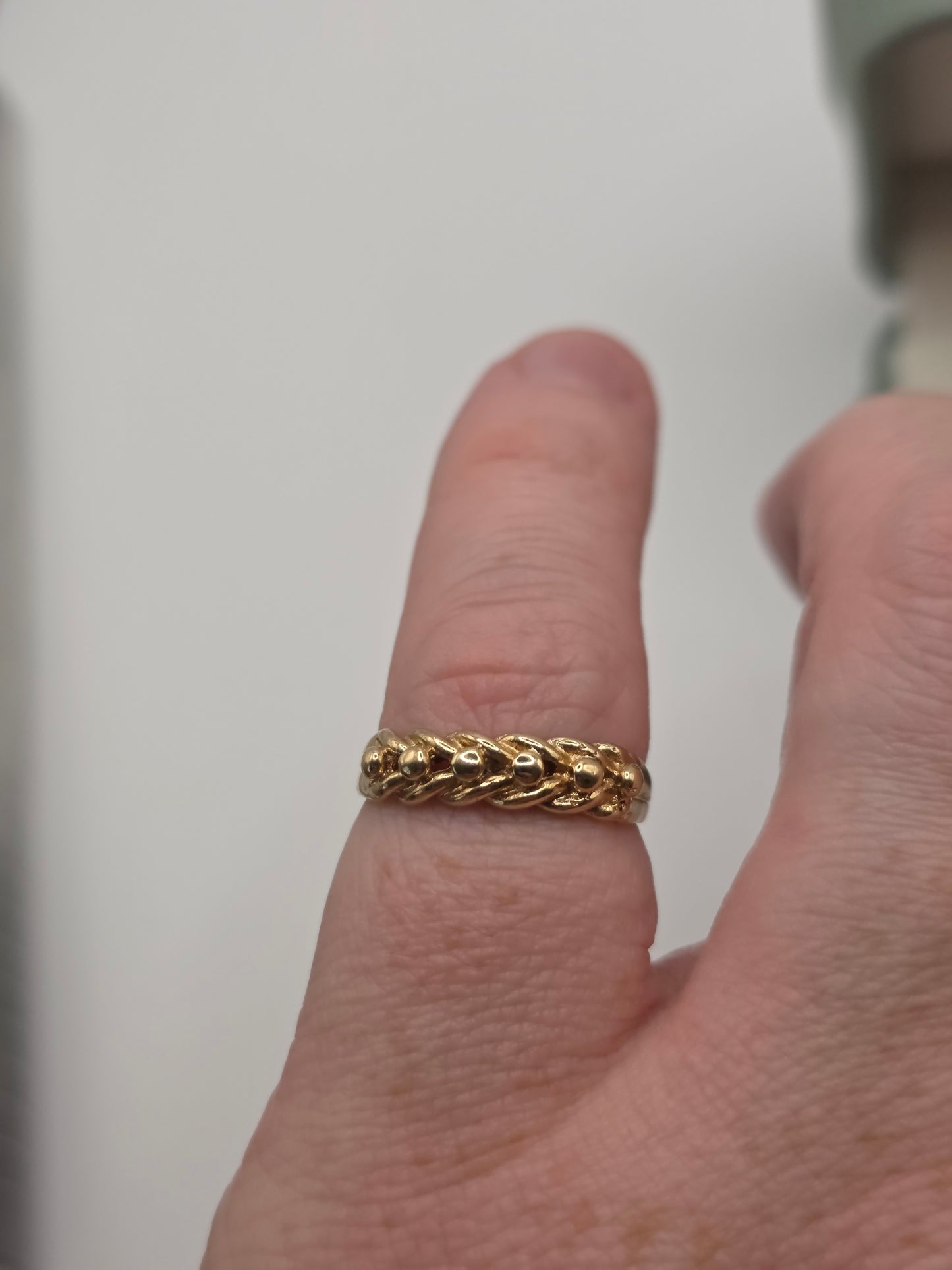 9ct gold keeper ring