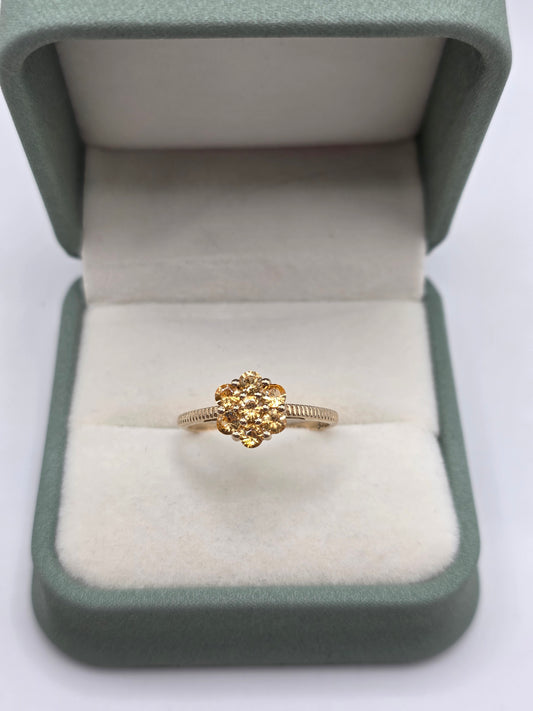 9ct gold yellow sapphire ring