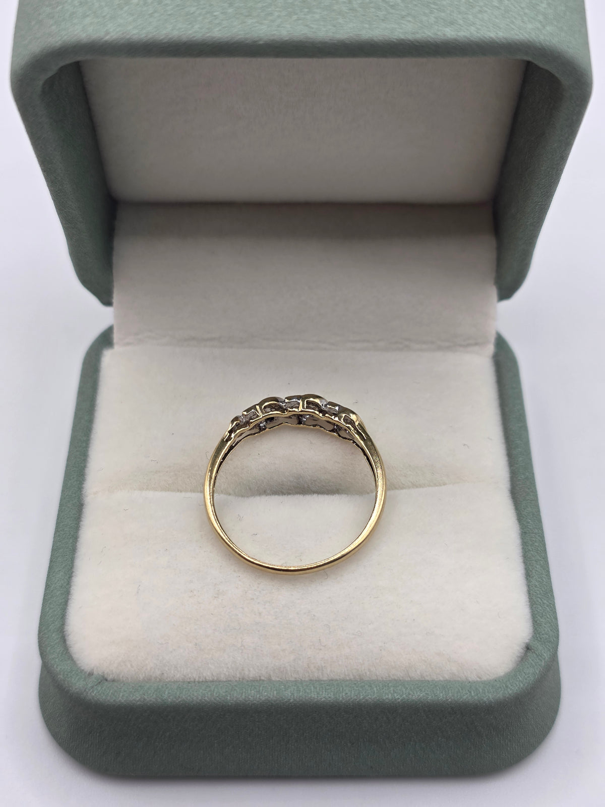 9ct gold diamond croissant ring