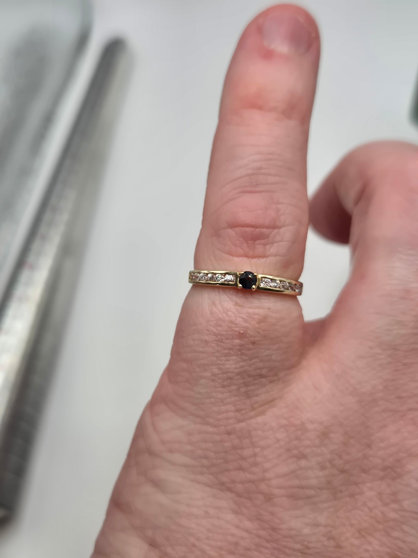 9ct gold sapphire and cz ring