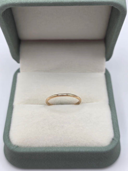 9ct gold stacking band ring