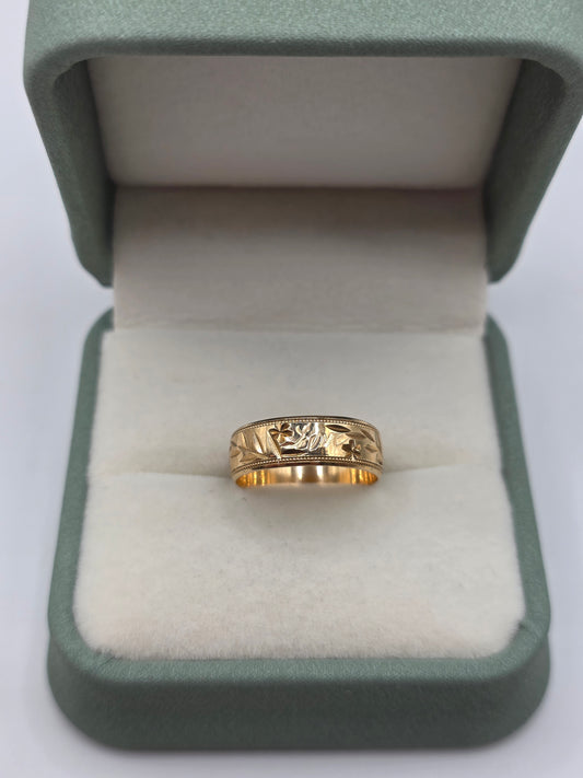 9ct gold "i love you" floral band ring