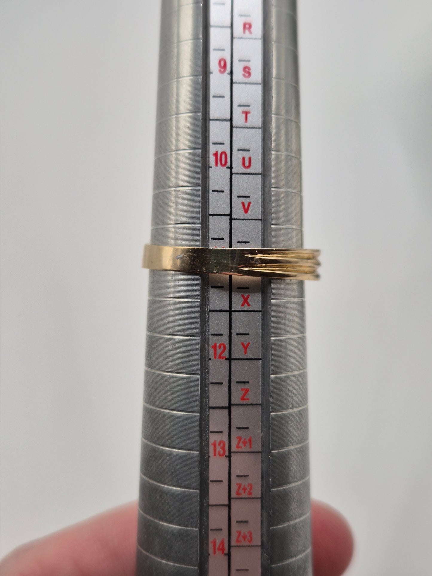 14ct gold diamond ring