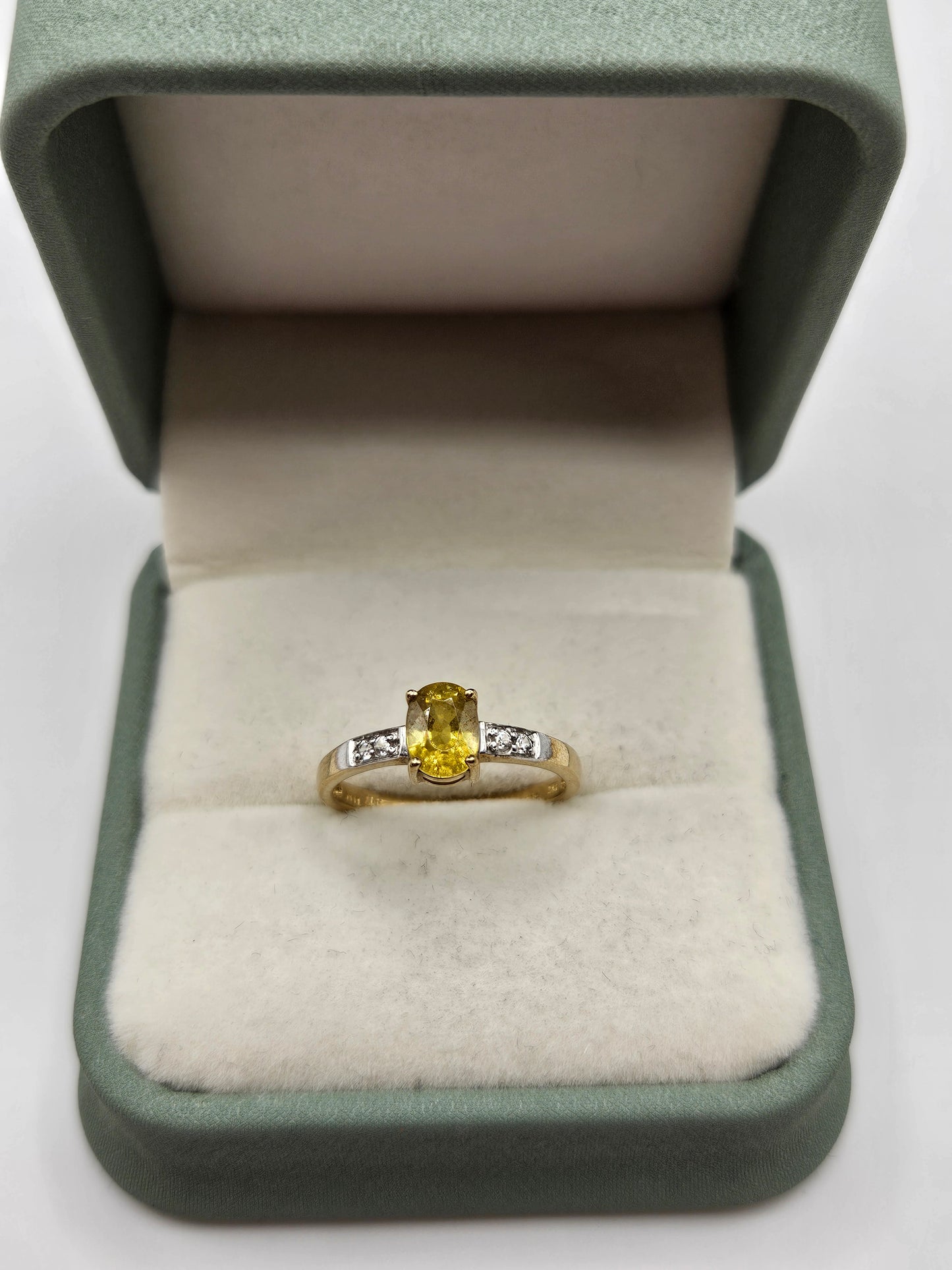 9ct gold citrine and diamond ring