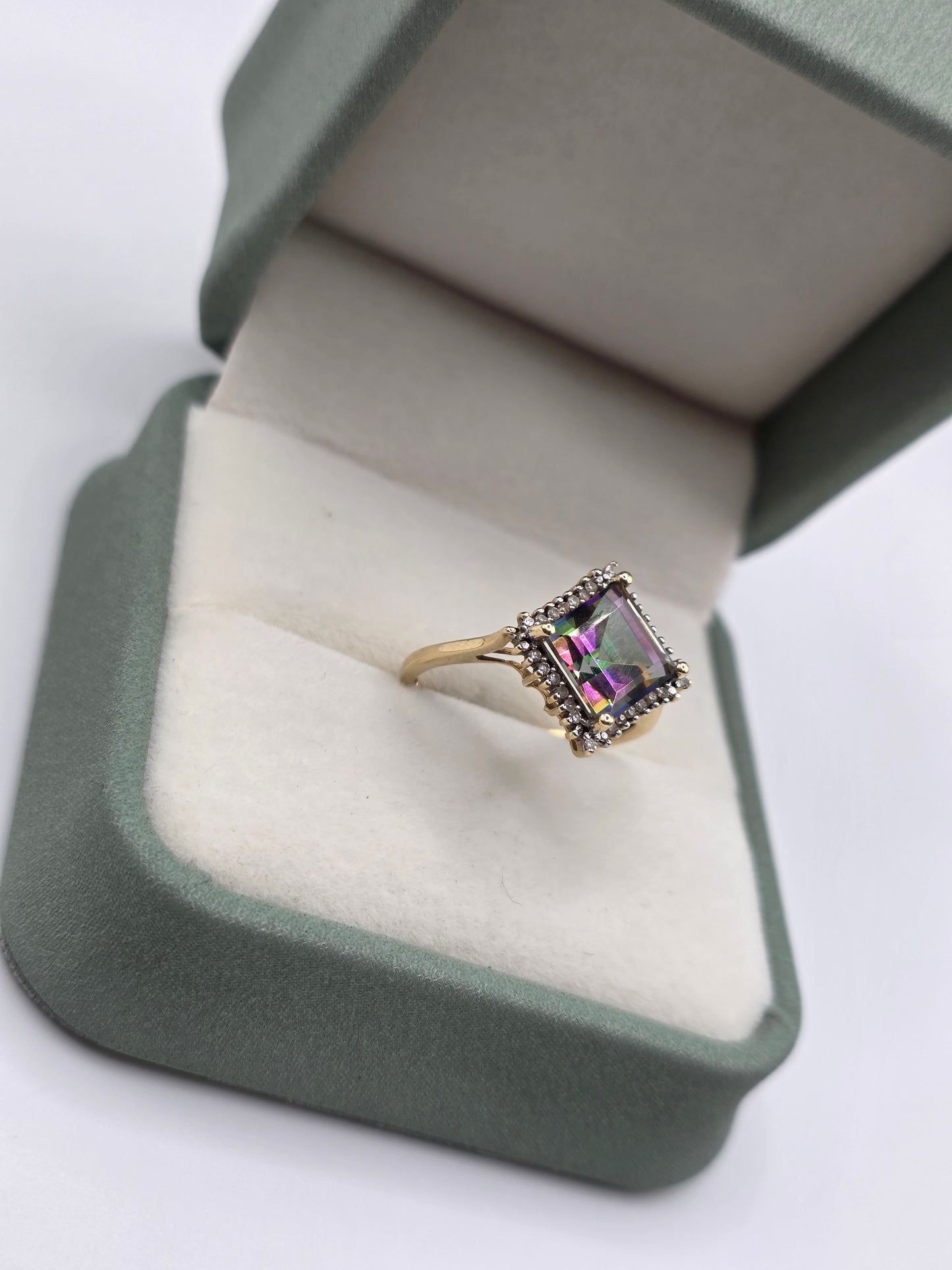 9ct gold mystic topaz and diamond ring