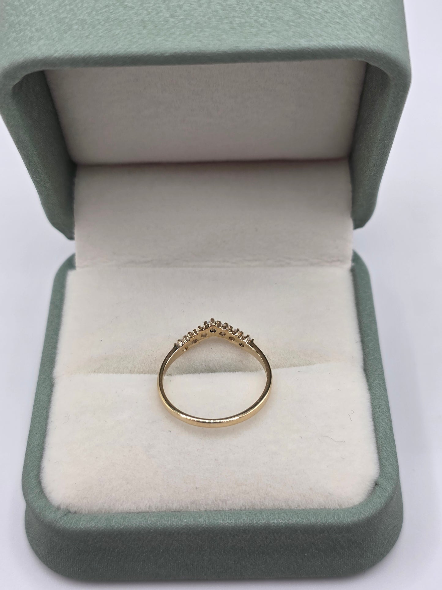 9ct gold opal wishbone ring