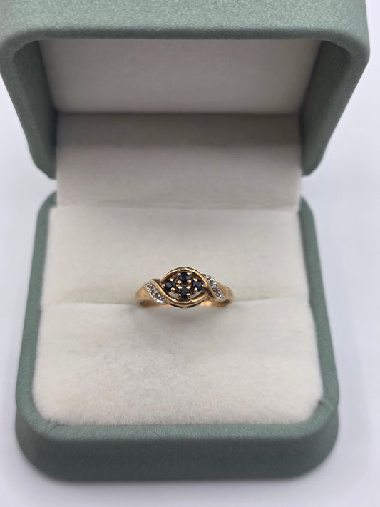 9ct gold sapphire and diamond ring