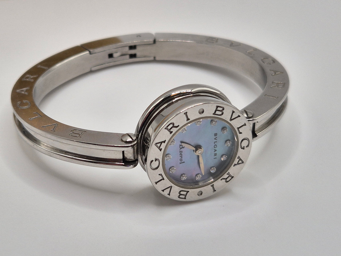 Bvlgari B.zero1 Bangle Watch Ref BZ 22 S Quartz