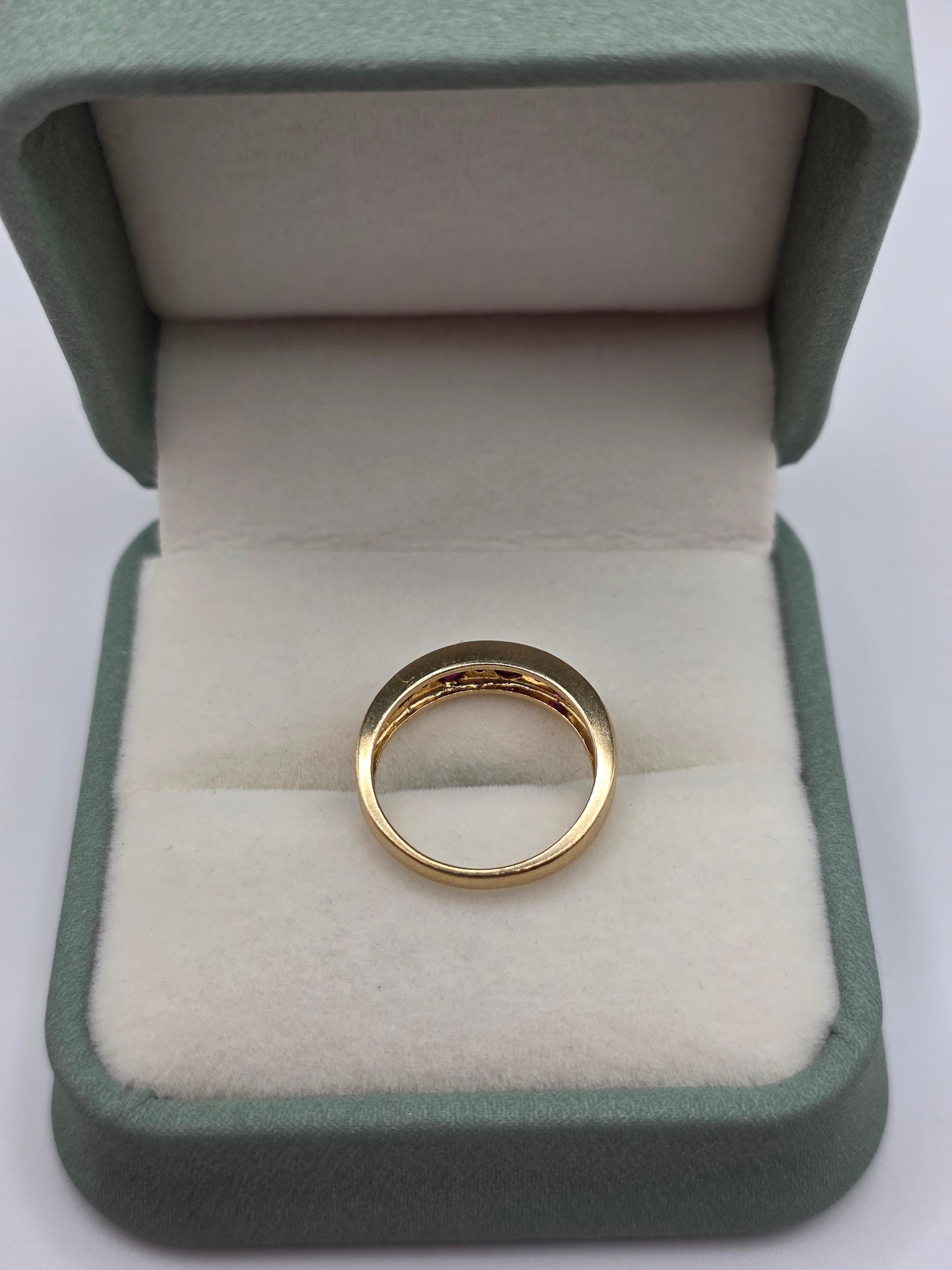 9ct gold ruby and diamond ring