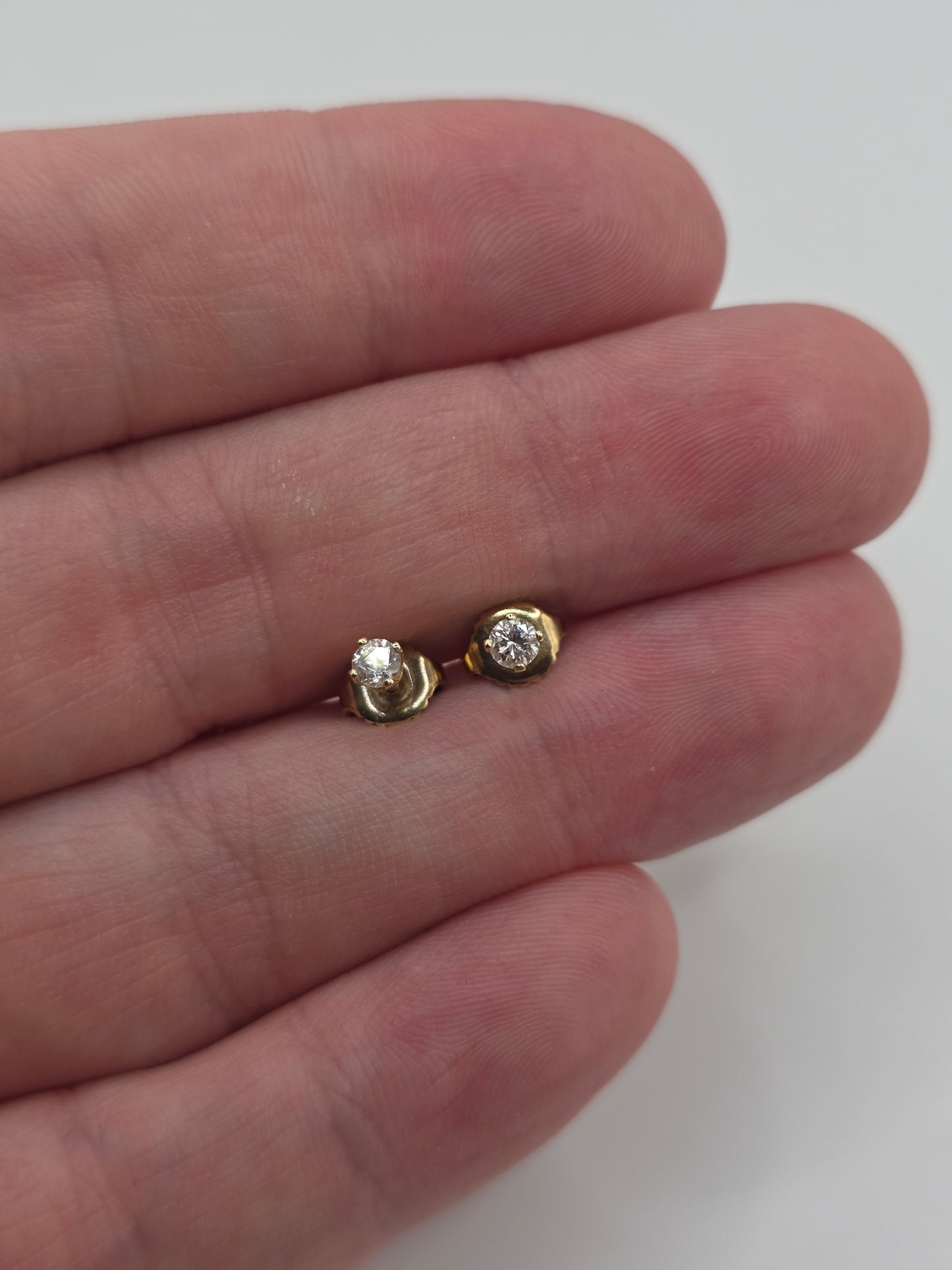 14ct gold diamond earrings
