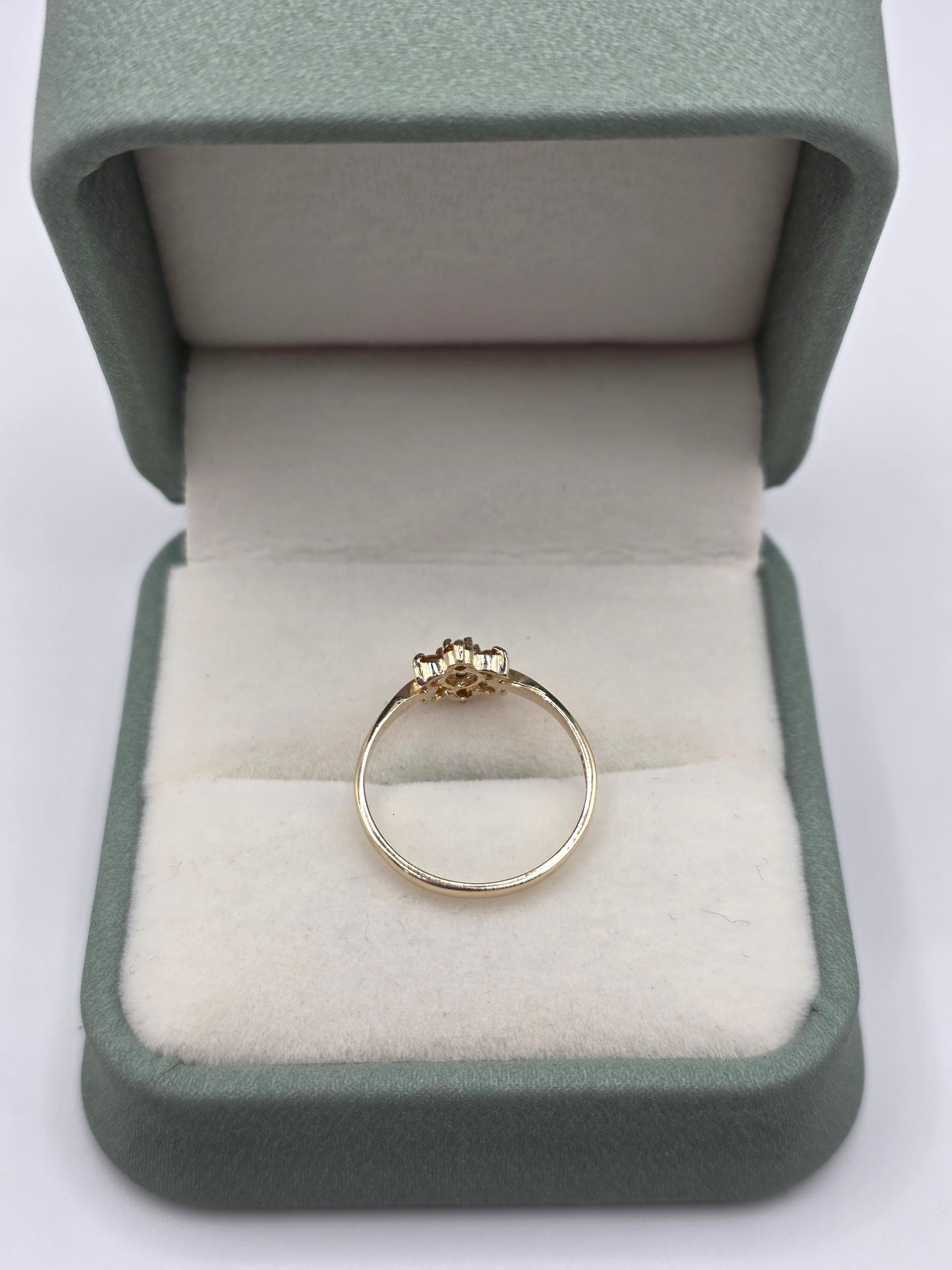 9ct gold citrine ring