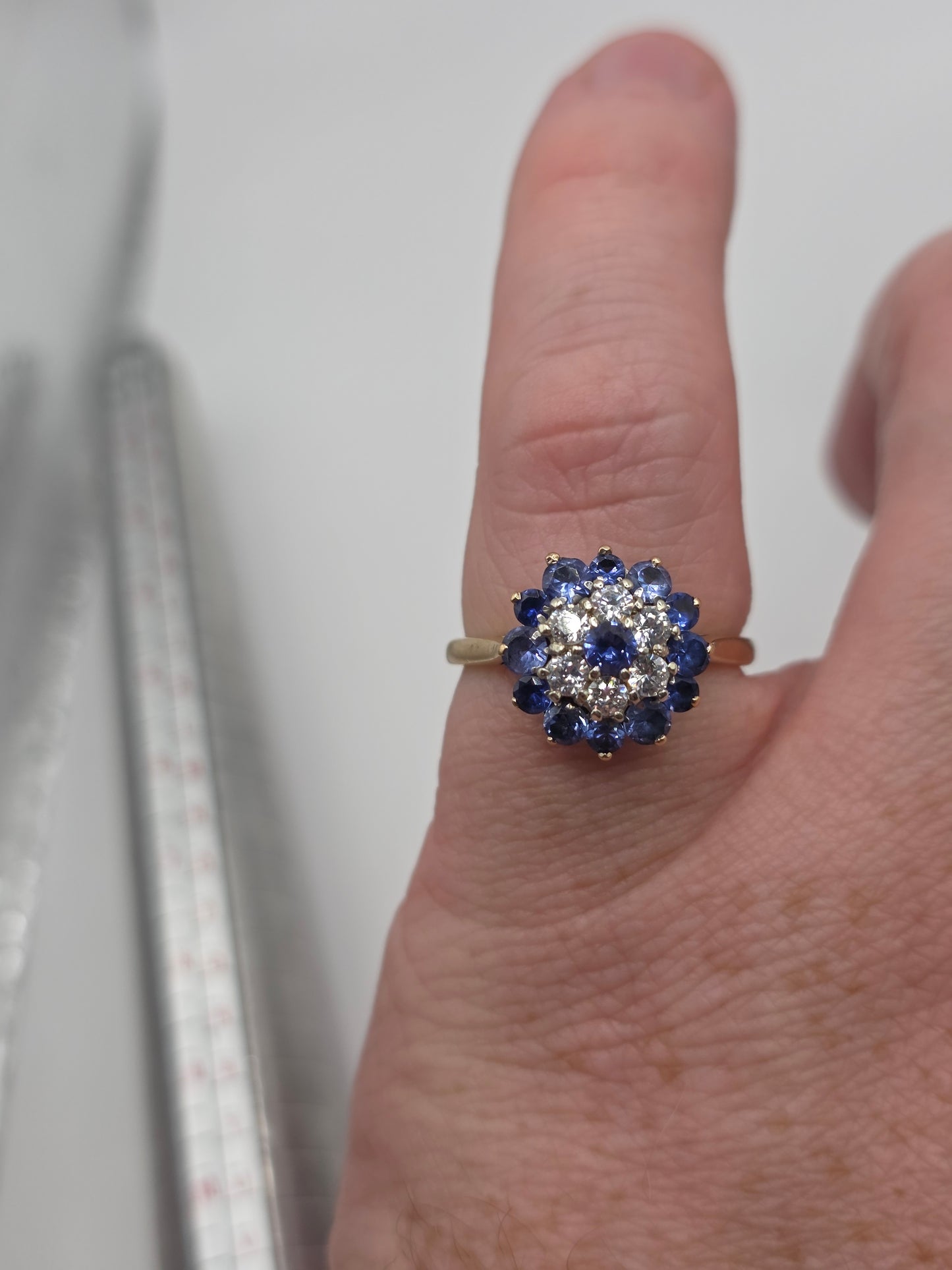 9ct gold sapphire and cz ring