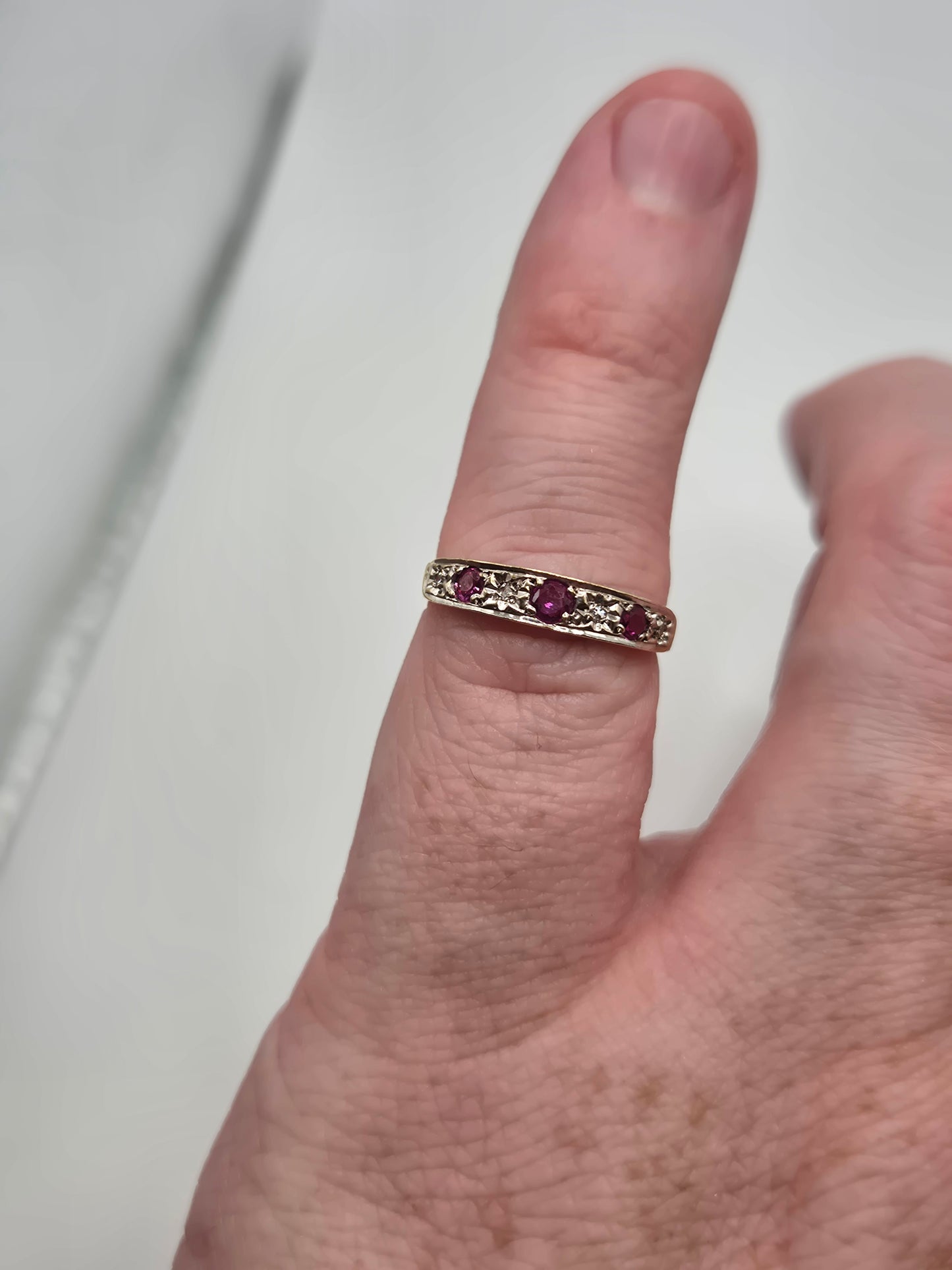 9ct gold ruby and diamond ring