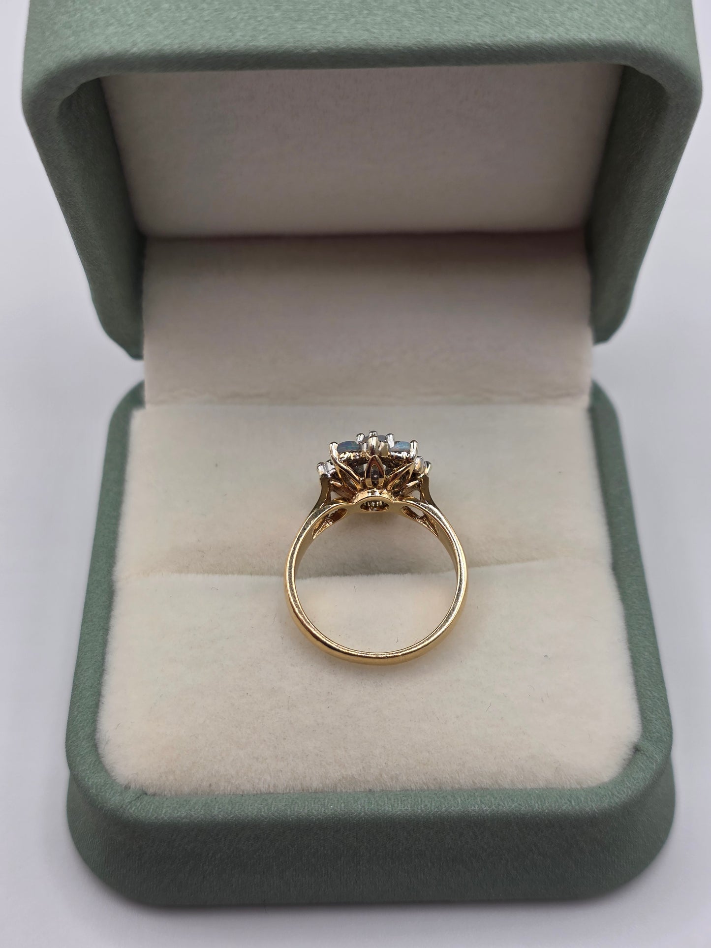 9ct gold opal and diamond ring