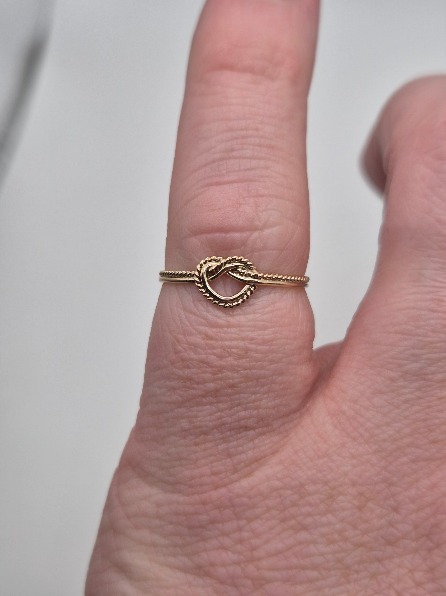 9ct gold knot ring