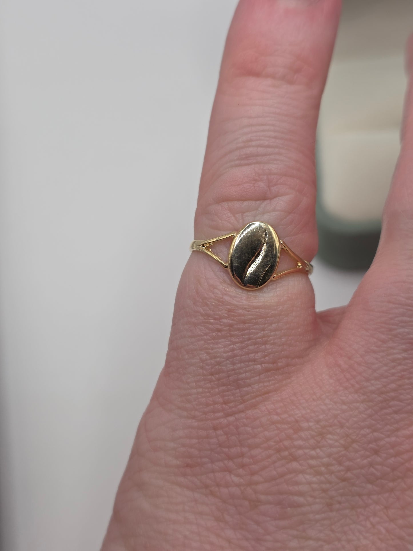 9ct gold coffee bean ring