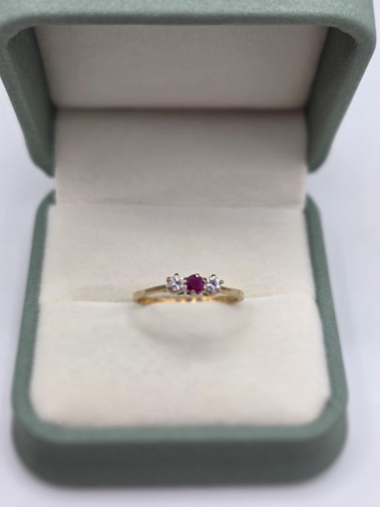 9ct gold ruby and zircon ring