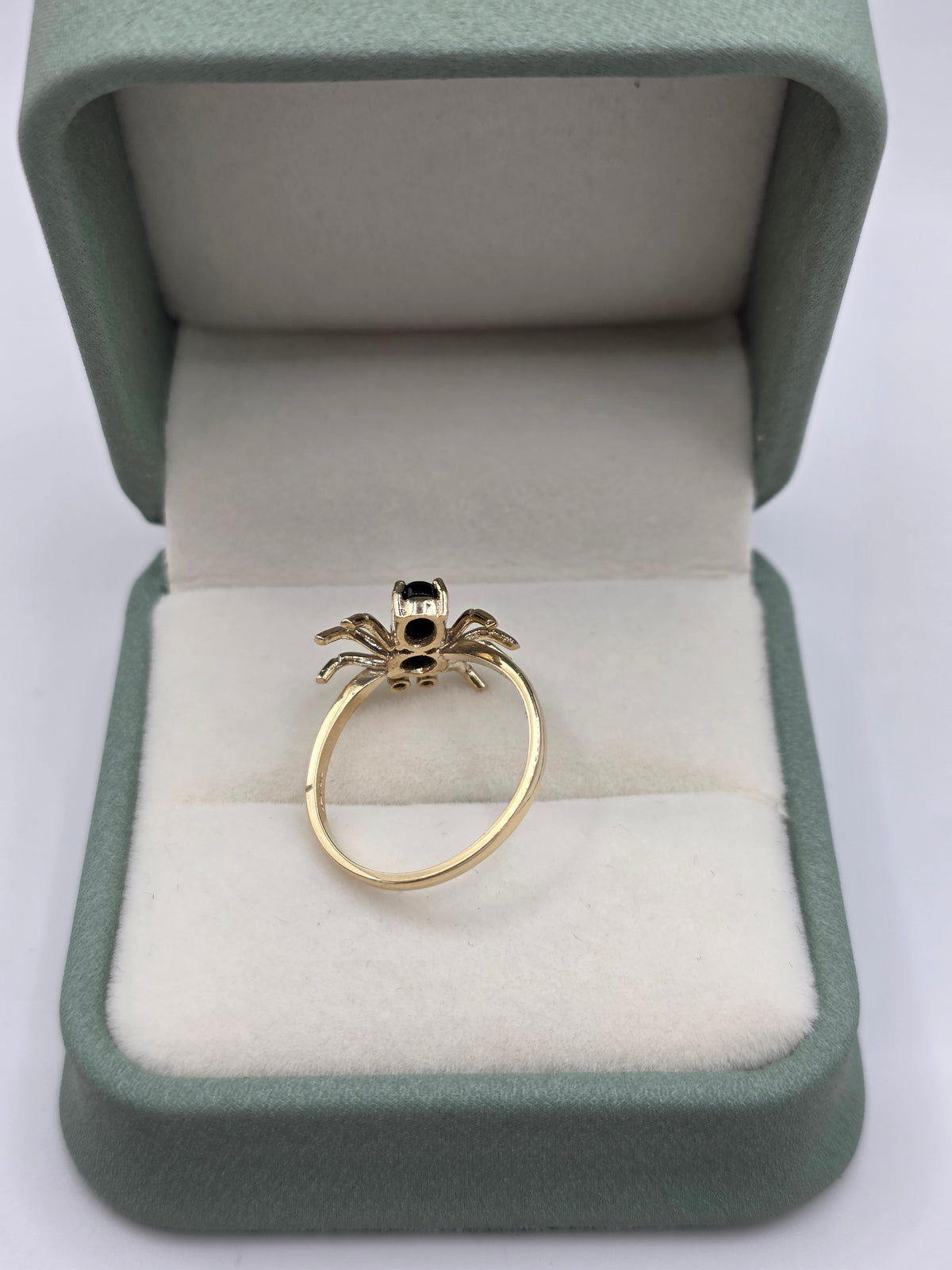 9ct gold onyx and diamond spider ring